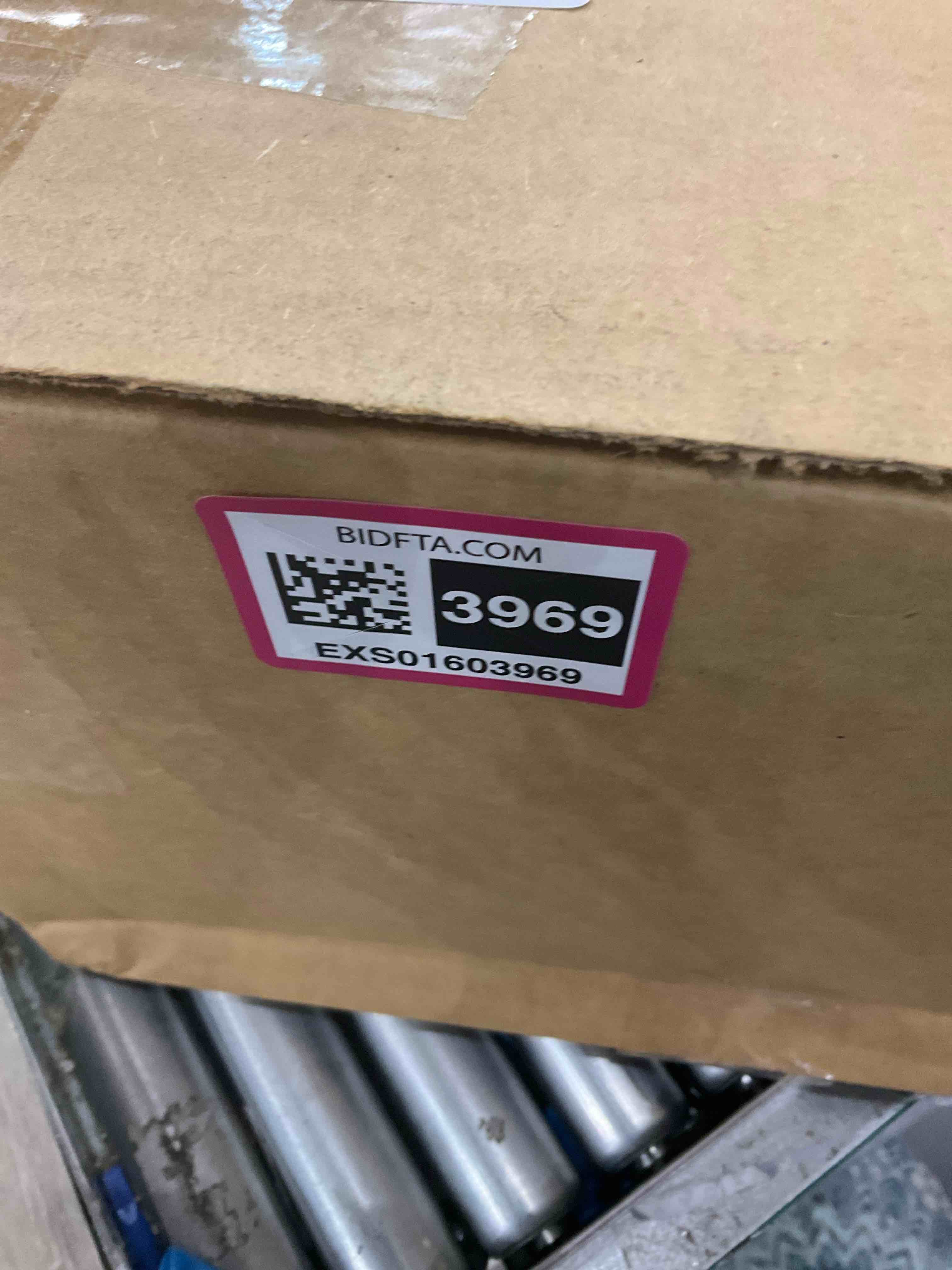 https://s3.amazonaws.com/lotting-images-prod/BargainHunt/EXS01603969_1723636567751.jpeg