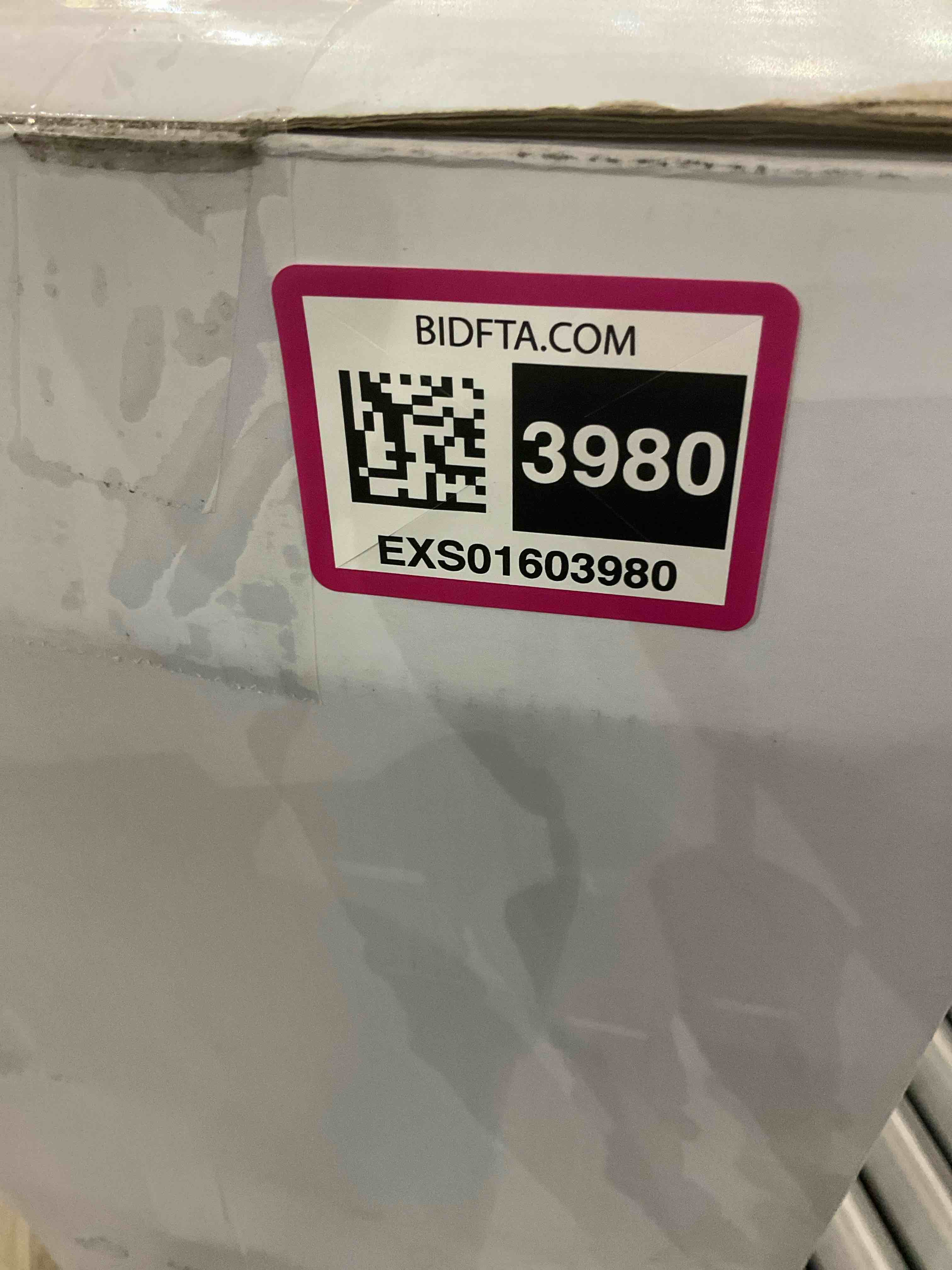 https://s3.amazonaws.com/lotting-images-prod/BargainHunt/EXS01603980_1723637652265.jpeg