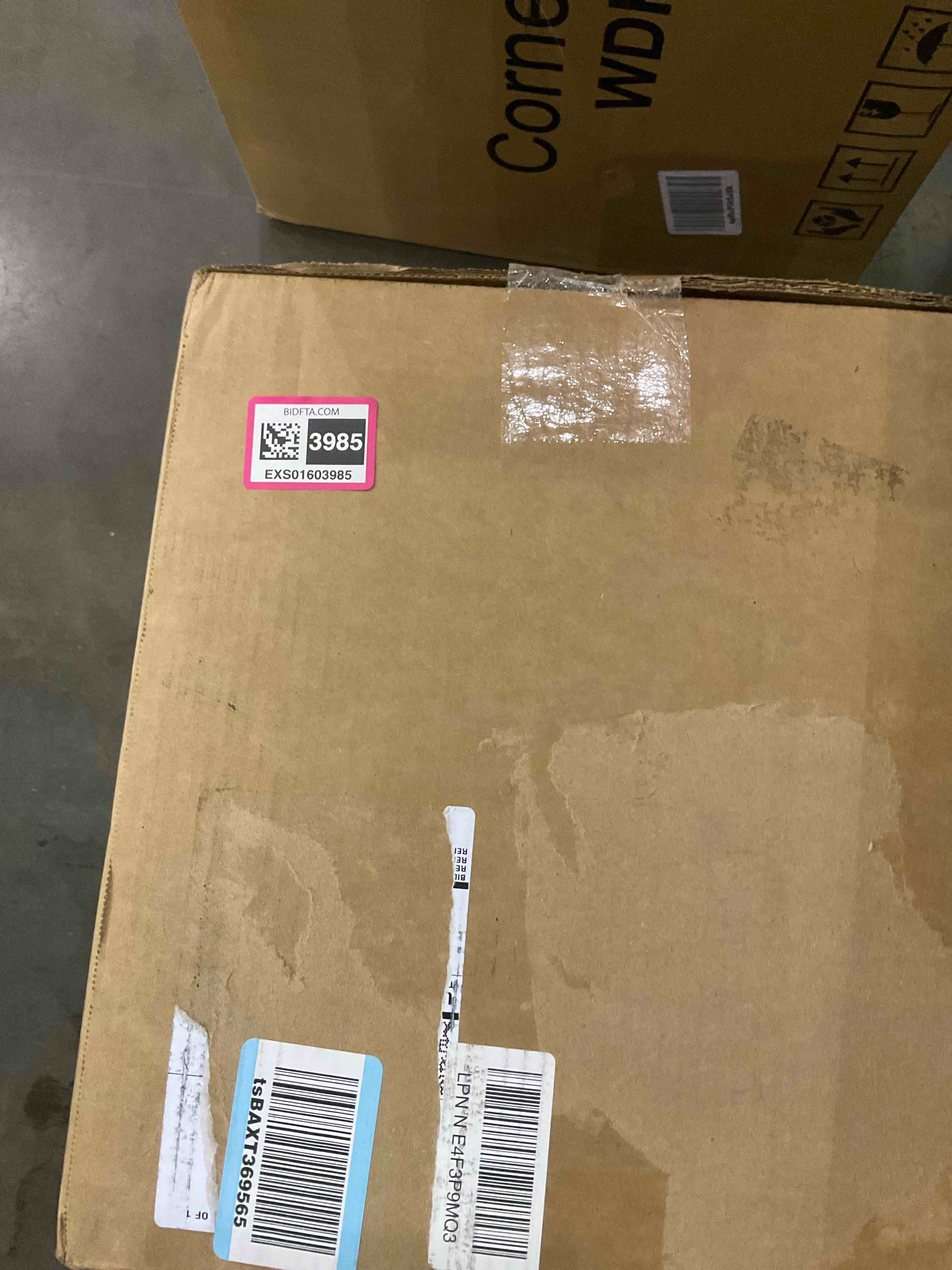 https://s3.amazonaws.com/lotting-images-prod/BargainHunt/EXS01603985_1723638130688.jpeg