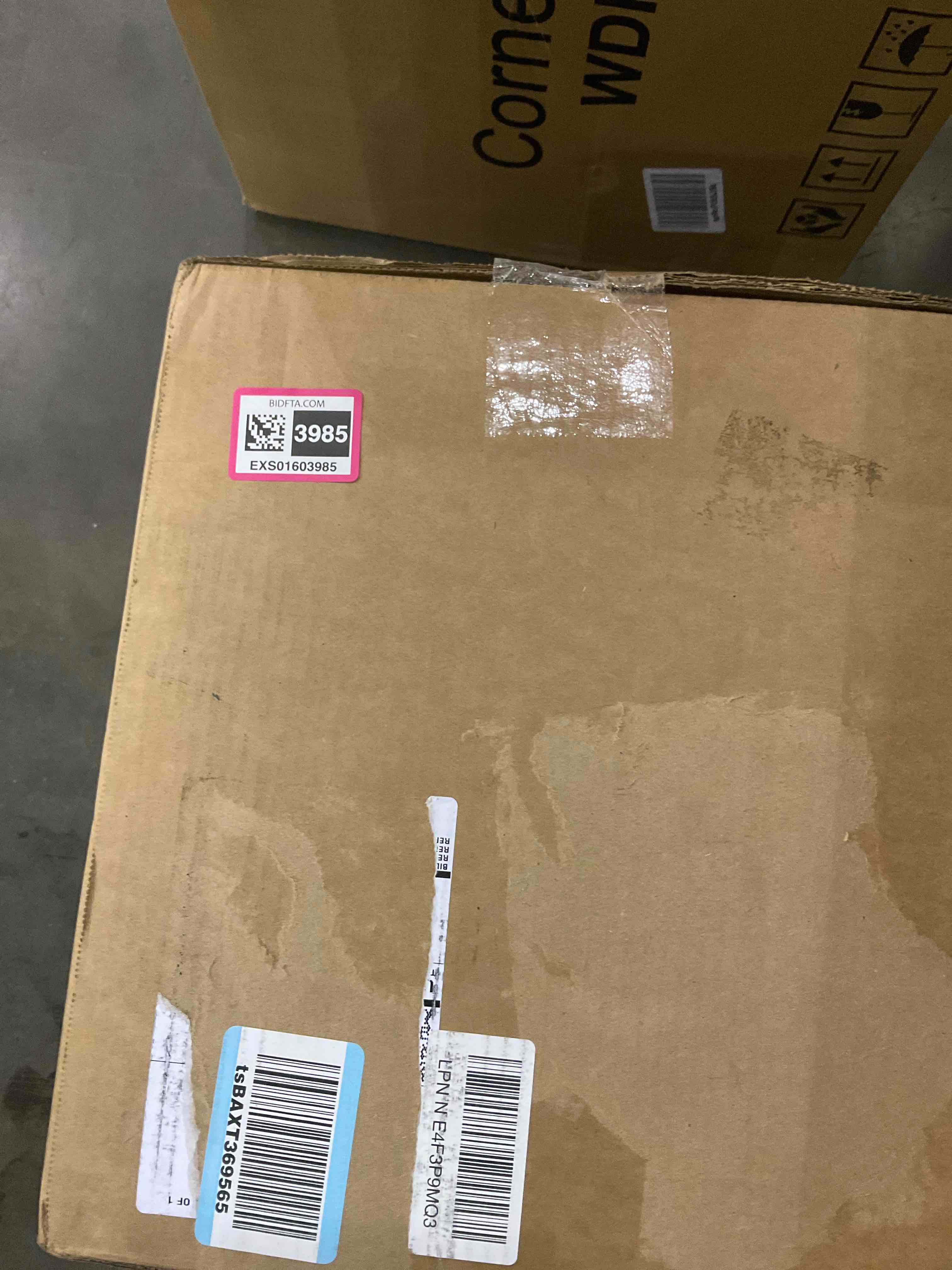 https://s3.amazonaws.com/lotting-images-prod/BargainHunt/EXS01603985_1723638131908.jpeg