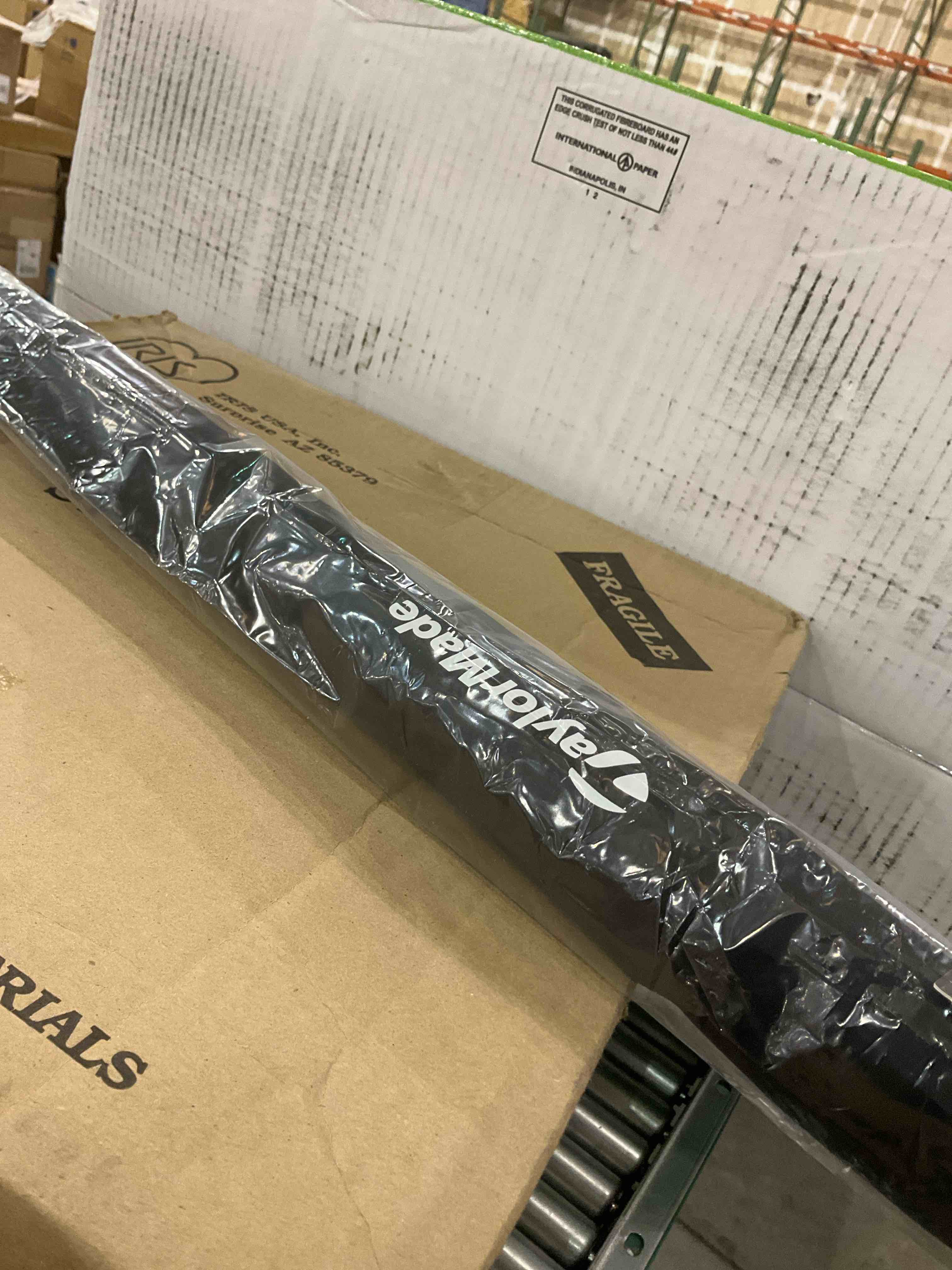 https://s3.amazonaws.com/lotting-images-prod/BargainHunt/EXS01603991_1723639858692.jpeg