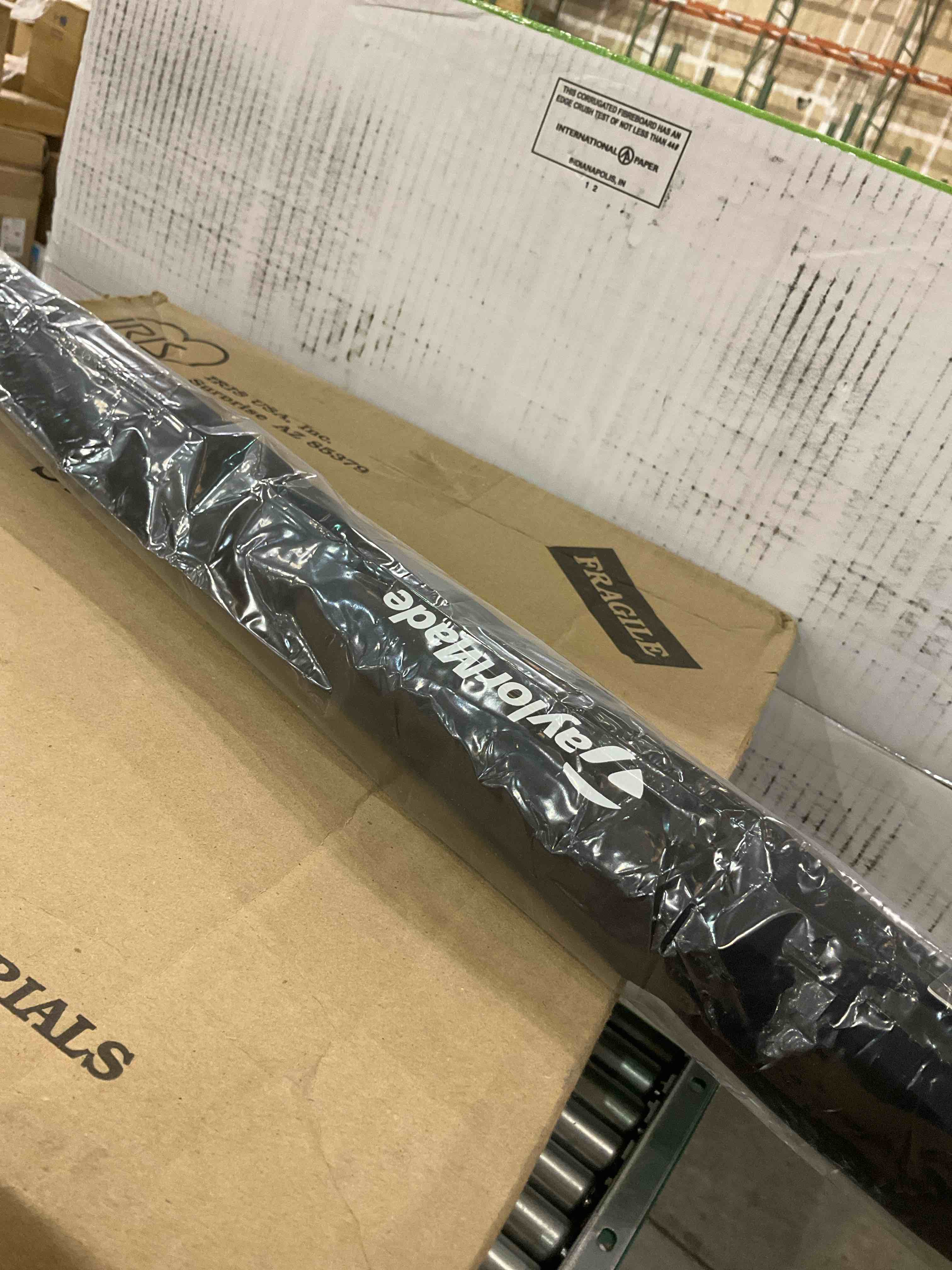 https://s3.amazonaws.com/lotting-images-prod/BargainHunt/EXS01603991_1723639859784.jpeg