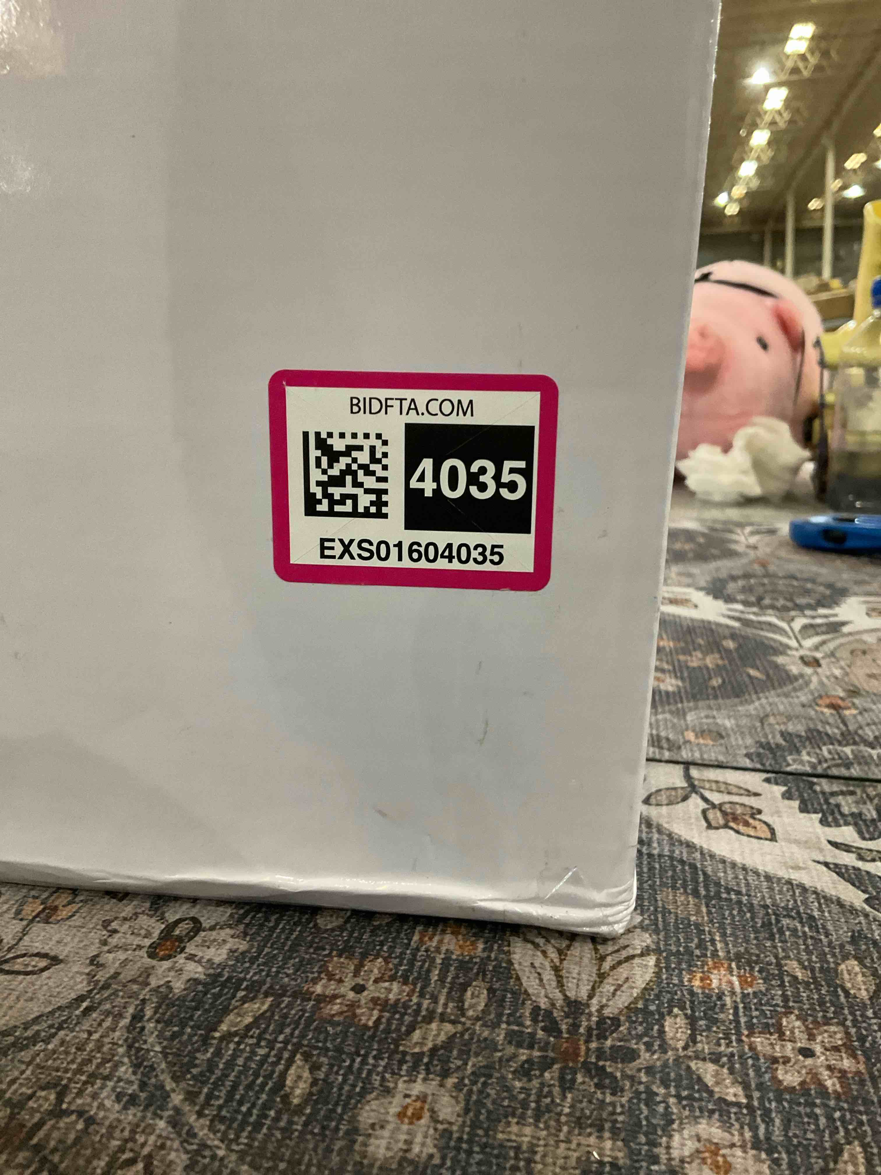 https://s3.amazonaws.com/lotting-images-prod/BargainHunt/EXS01604035_1723564088597.jpeg