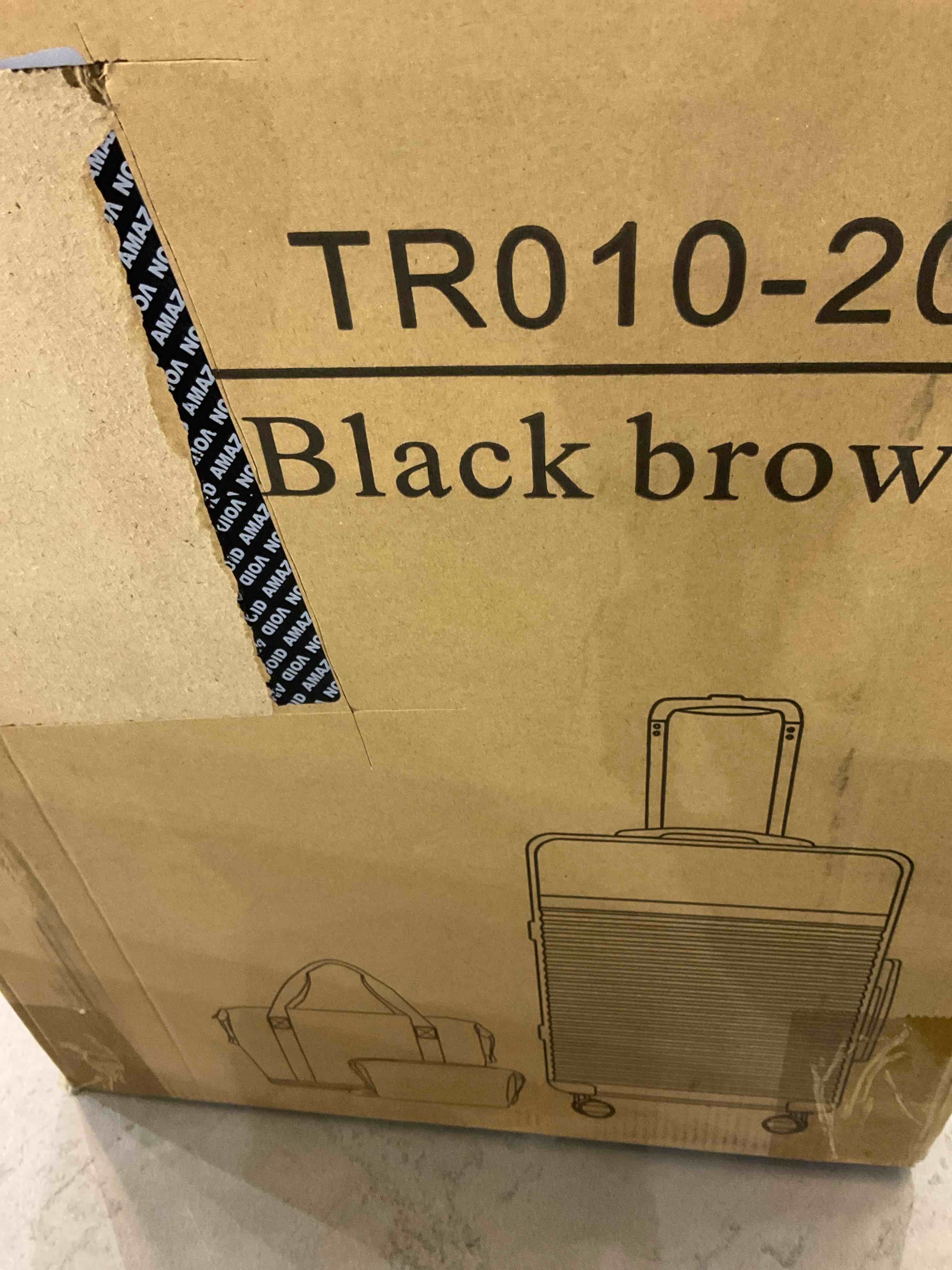 https://s3.amazonaws.com/lotting-images-prod/BargainHunt/EXS01605831_1723642932909.jpeg