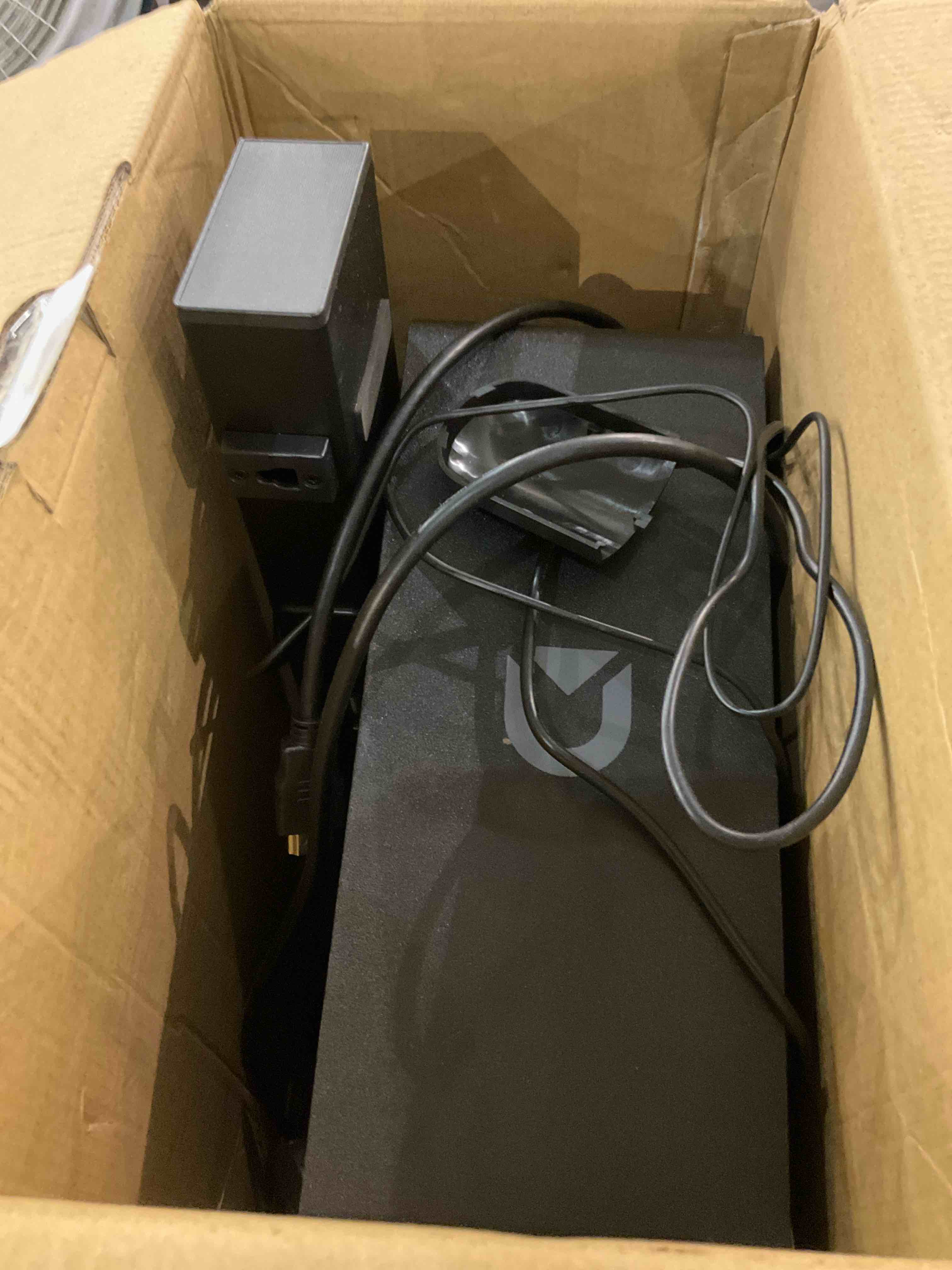 https://s3.amazonaws.com/lotting-images-prod/BargainHunt/EXS01605969_1723721938130.jpeg