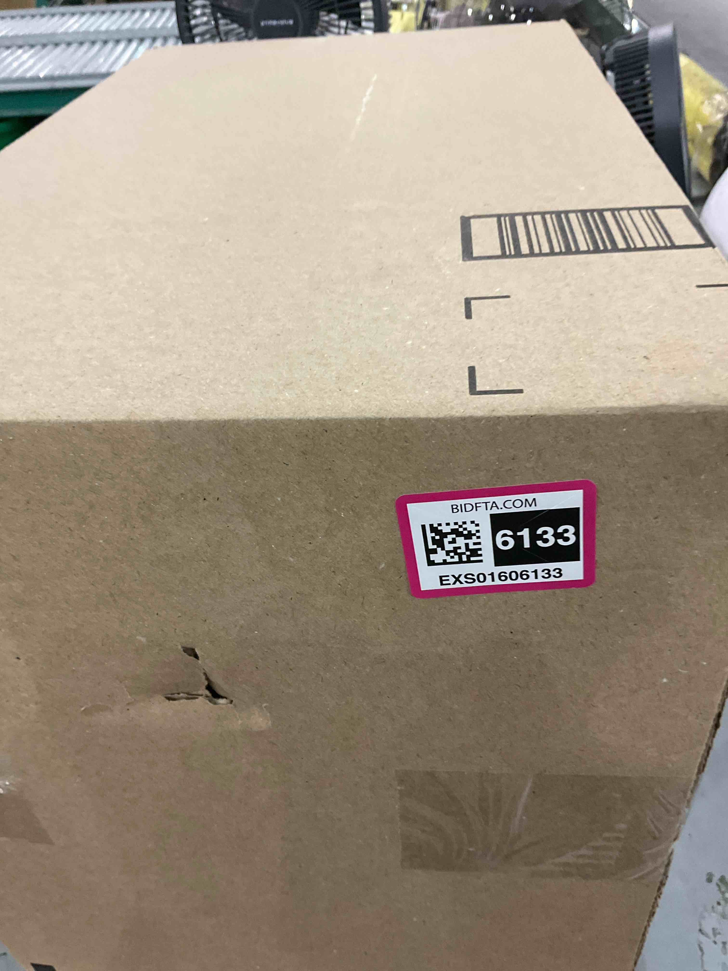 https://s3.amazonaws.com/lotting-images-prod/BargainHunt/EXS01606133_1723635055636.jpeg