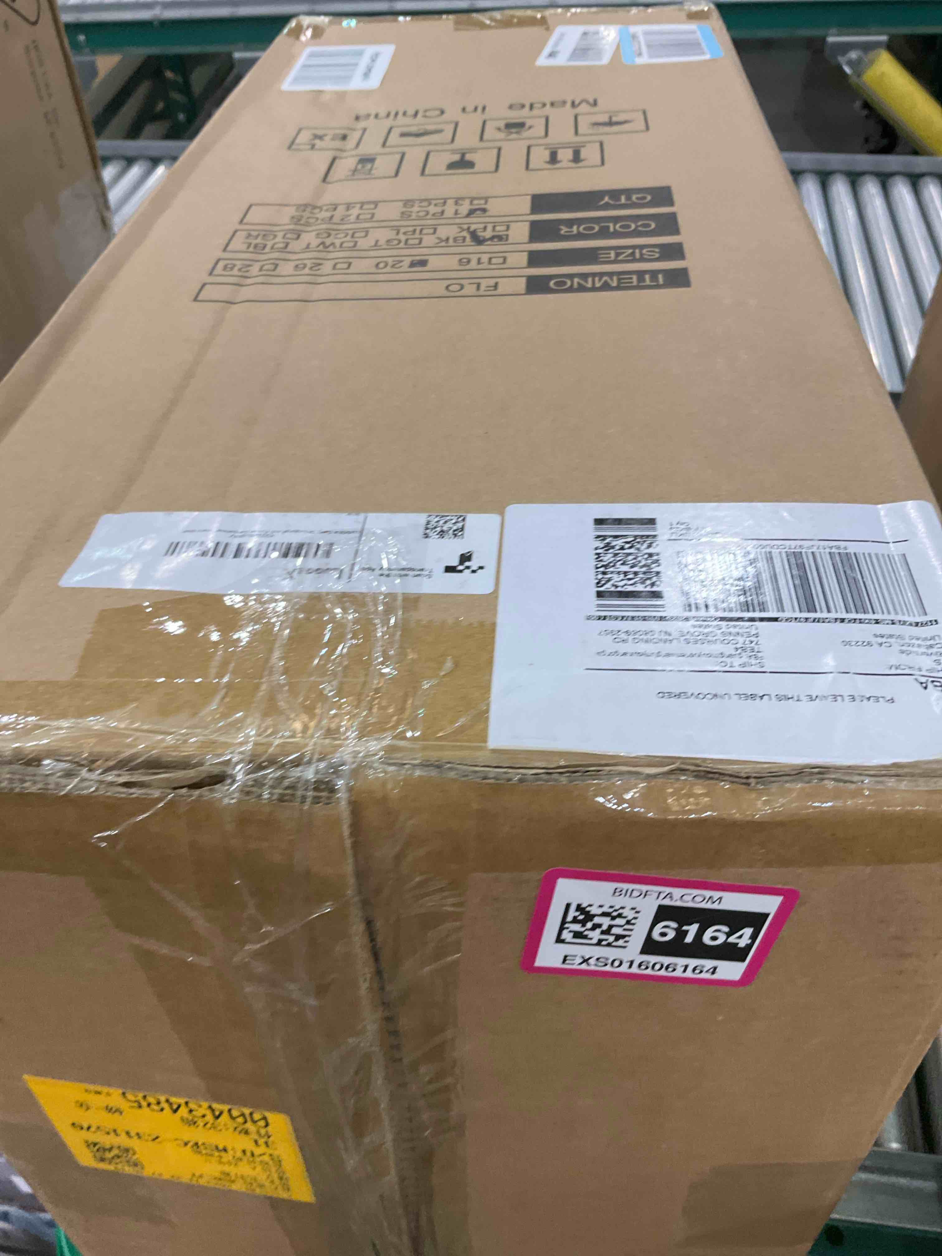 https://s3.amazonaws.com/lotting-images-prod/BargainHunt/EXS01606164_1723642704252.jpeg