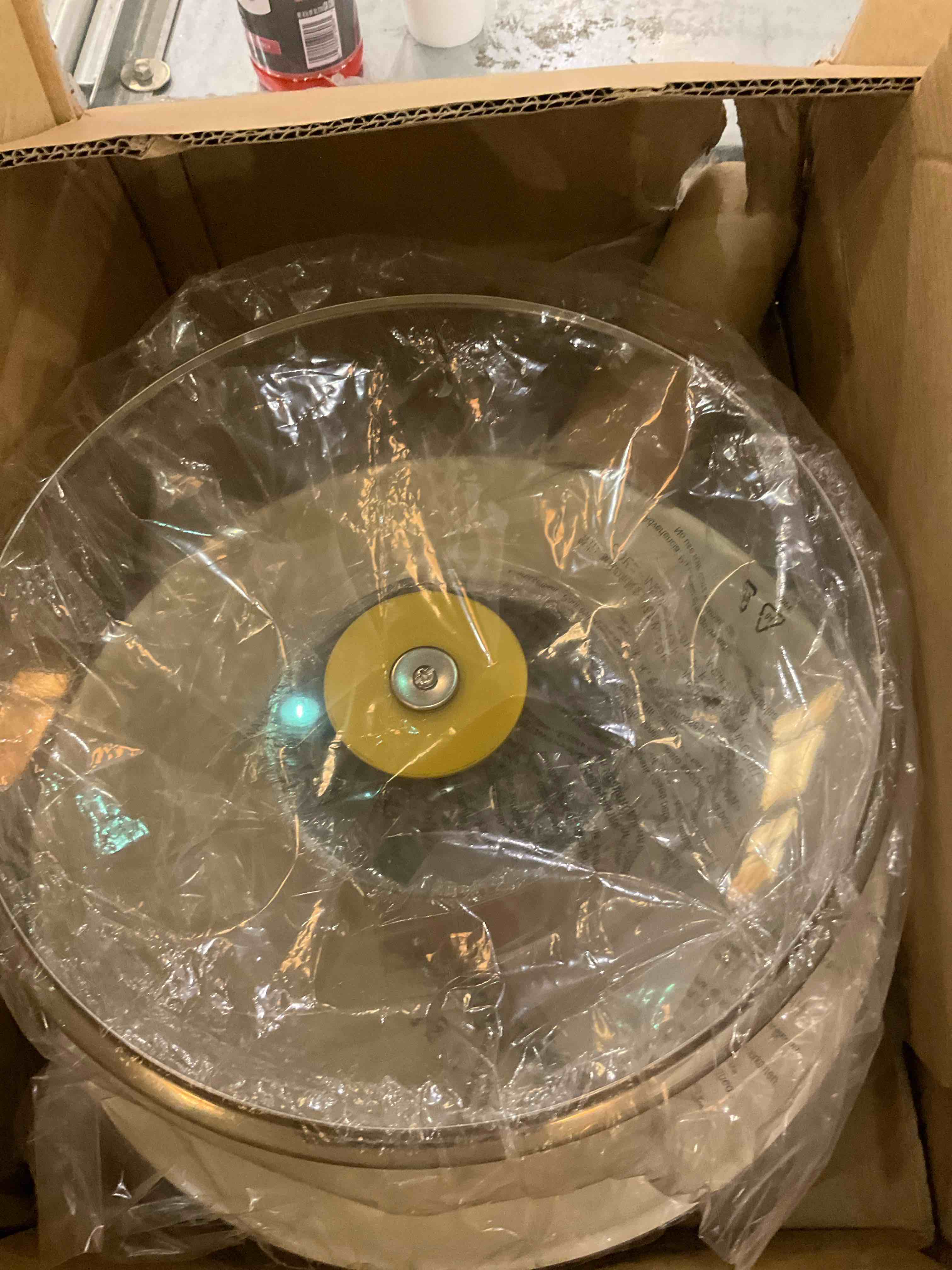 GreenLife Soft Grip Healthy Ceramic Nonstick, 12" Frying Pan Skillet with Lid, PFAS-Free, Dishwasher Safe, Yellow