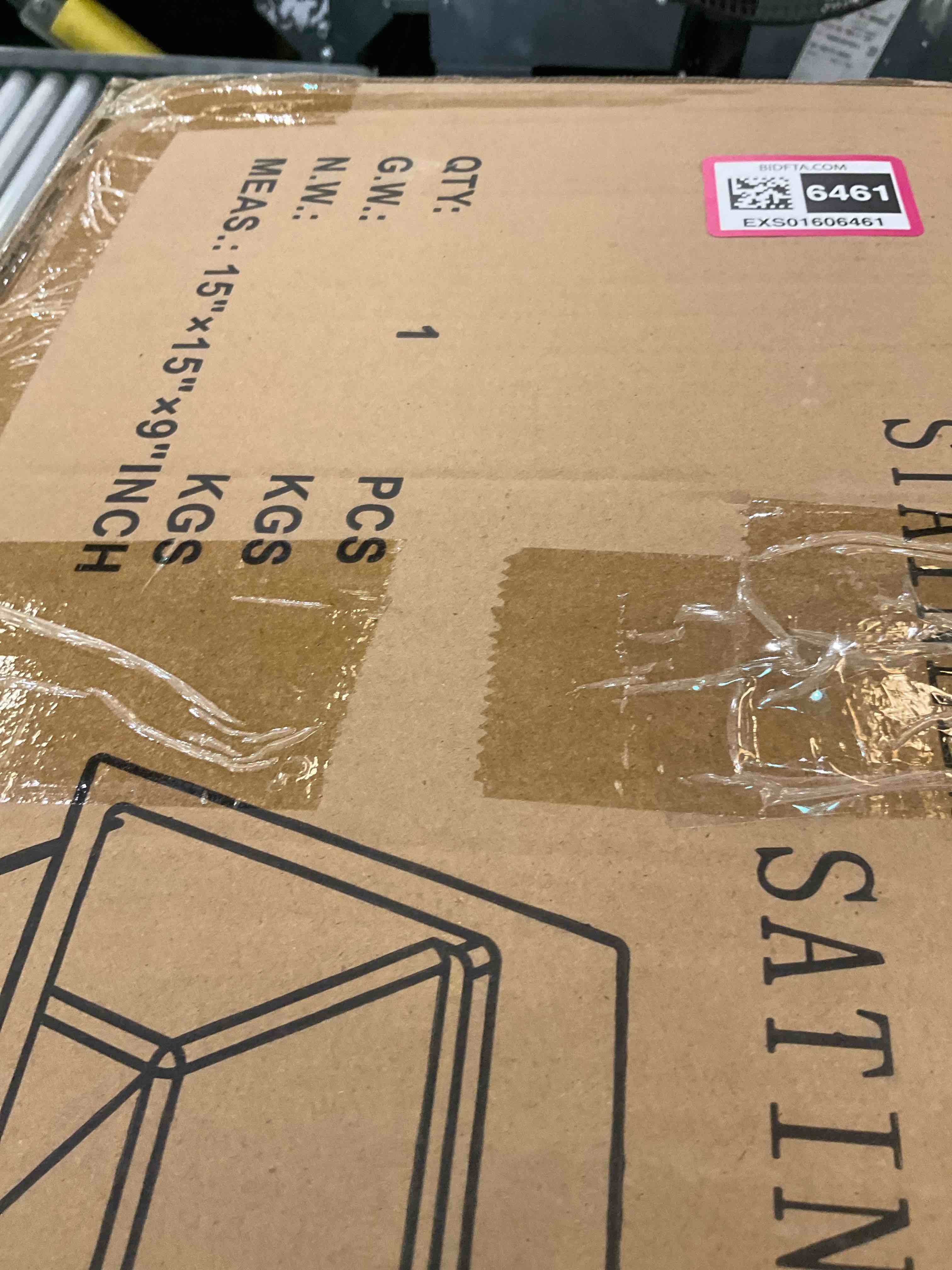 https://s3.amazonaws.com/lotting-images-prod/BargainHunt/EXS01606461_1724173980477.jpeg