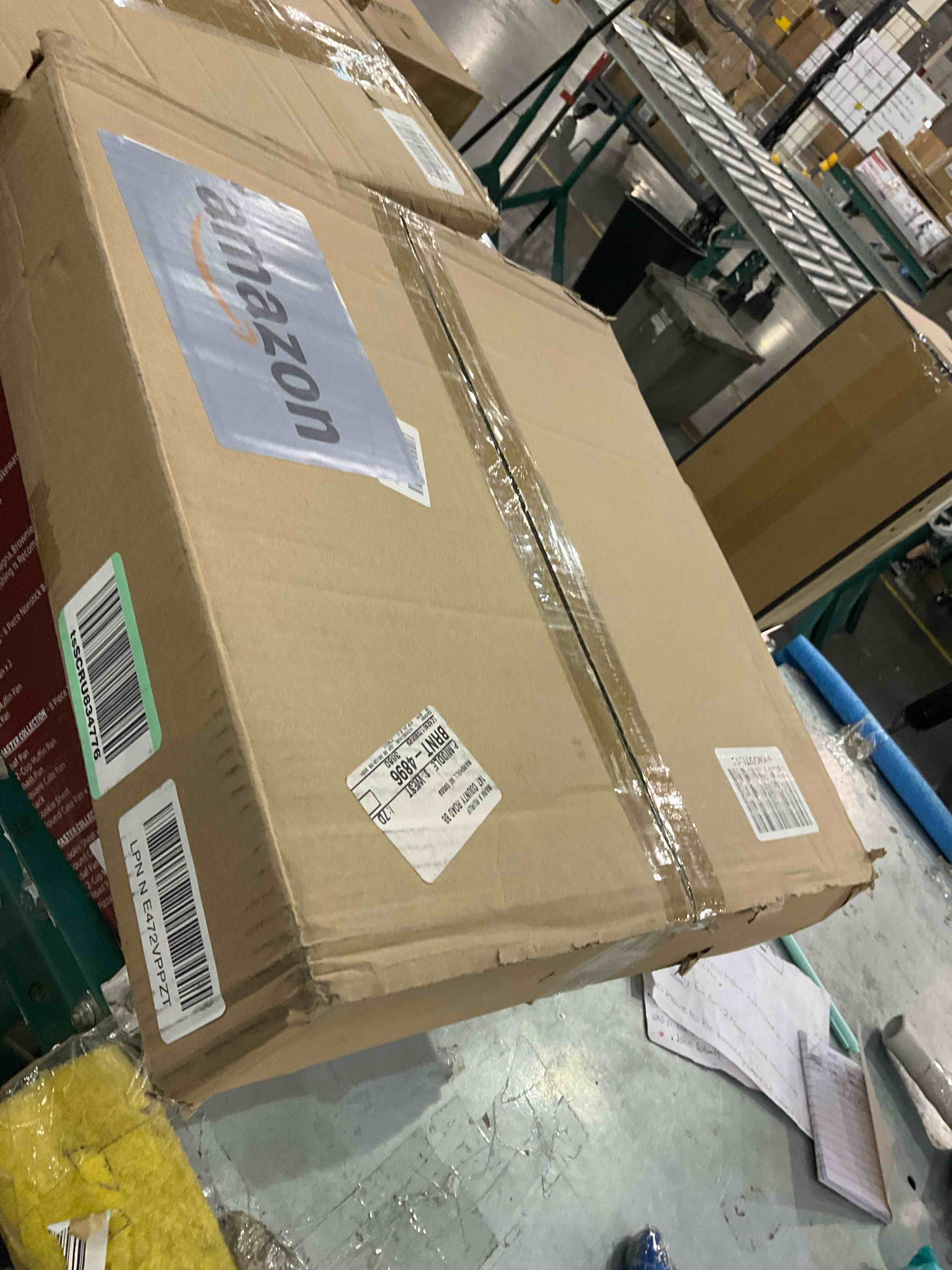 https://s3.amazonaws.com/lotting-images-prod/BargainHunt/EXS01607037_1723721754206.jpeg
