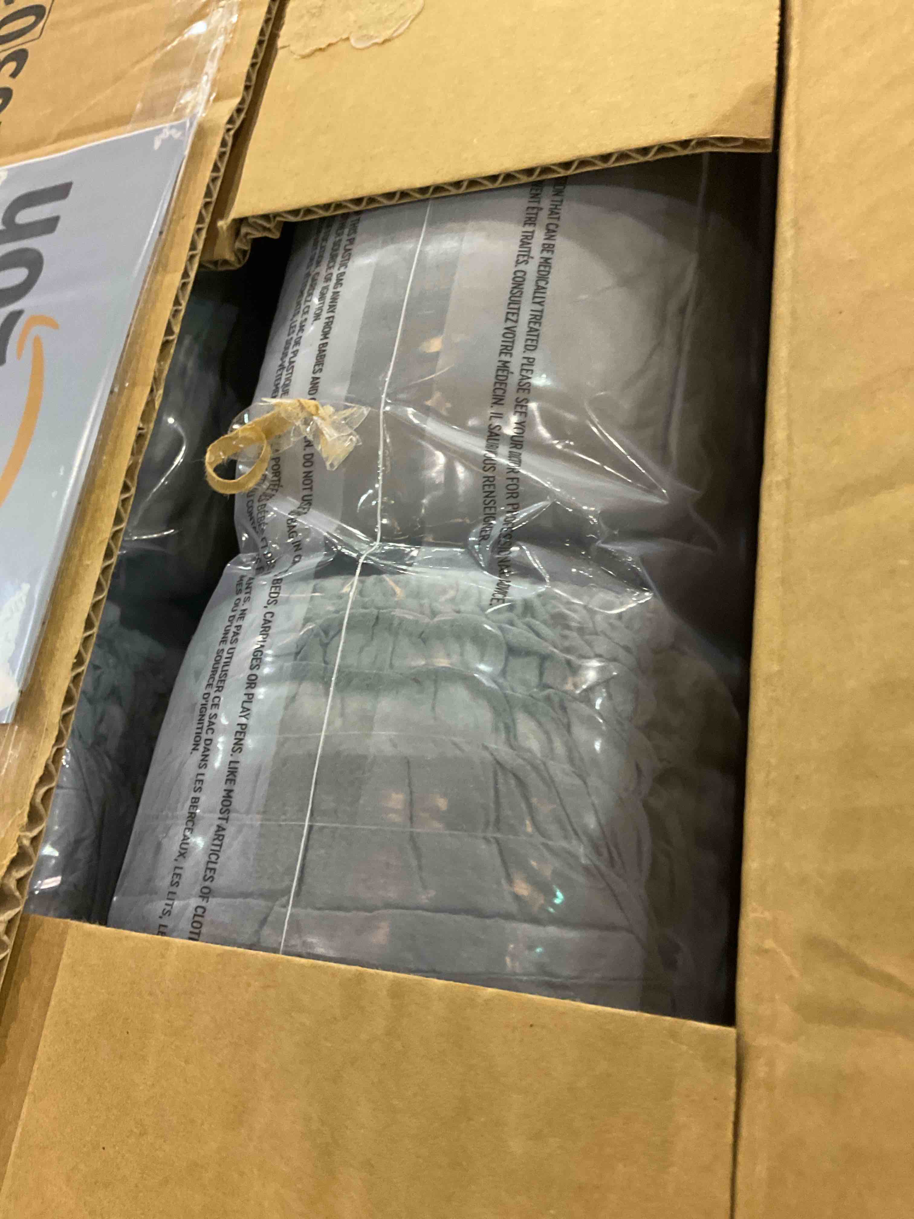 https://s3.amazonaws.com/lotting-images-prod/BargainHunt/EXS01607895_1723639057781.jpeg