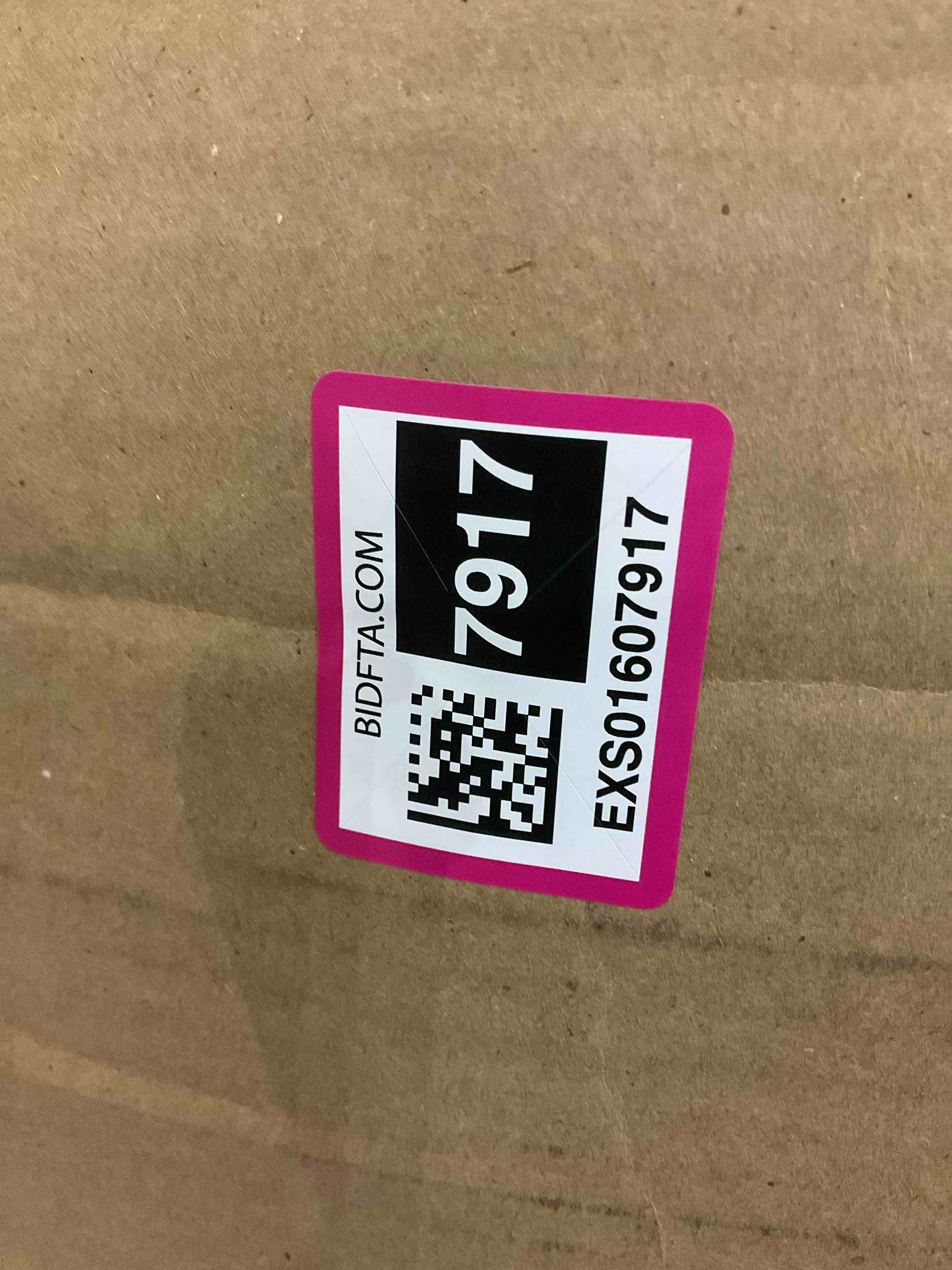https://s3.amazonaws.com/lotting-images-prod/BargainHunt/EXS01607917_1723644164055.jpeg