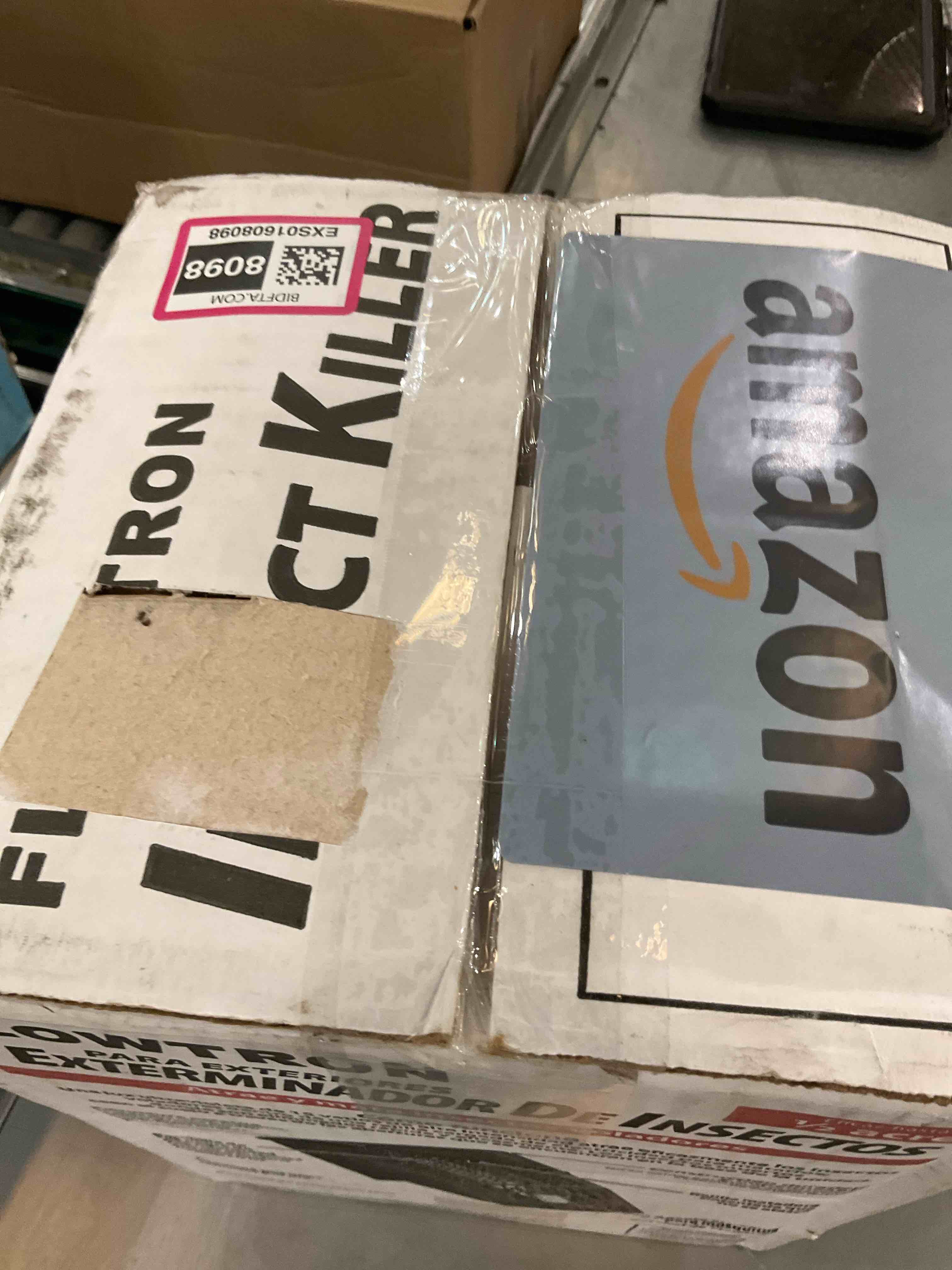 https://s3.amazonaws.com/lotting-images-prod/BargainHunt/EXS01608098_1724346492385.jpeg