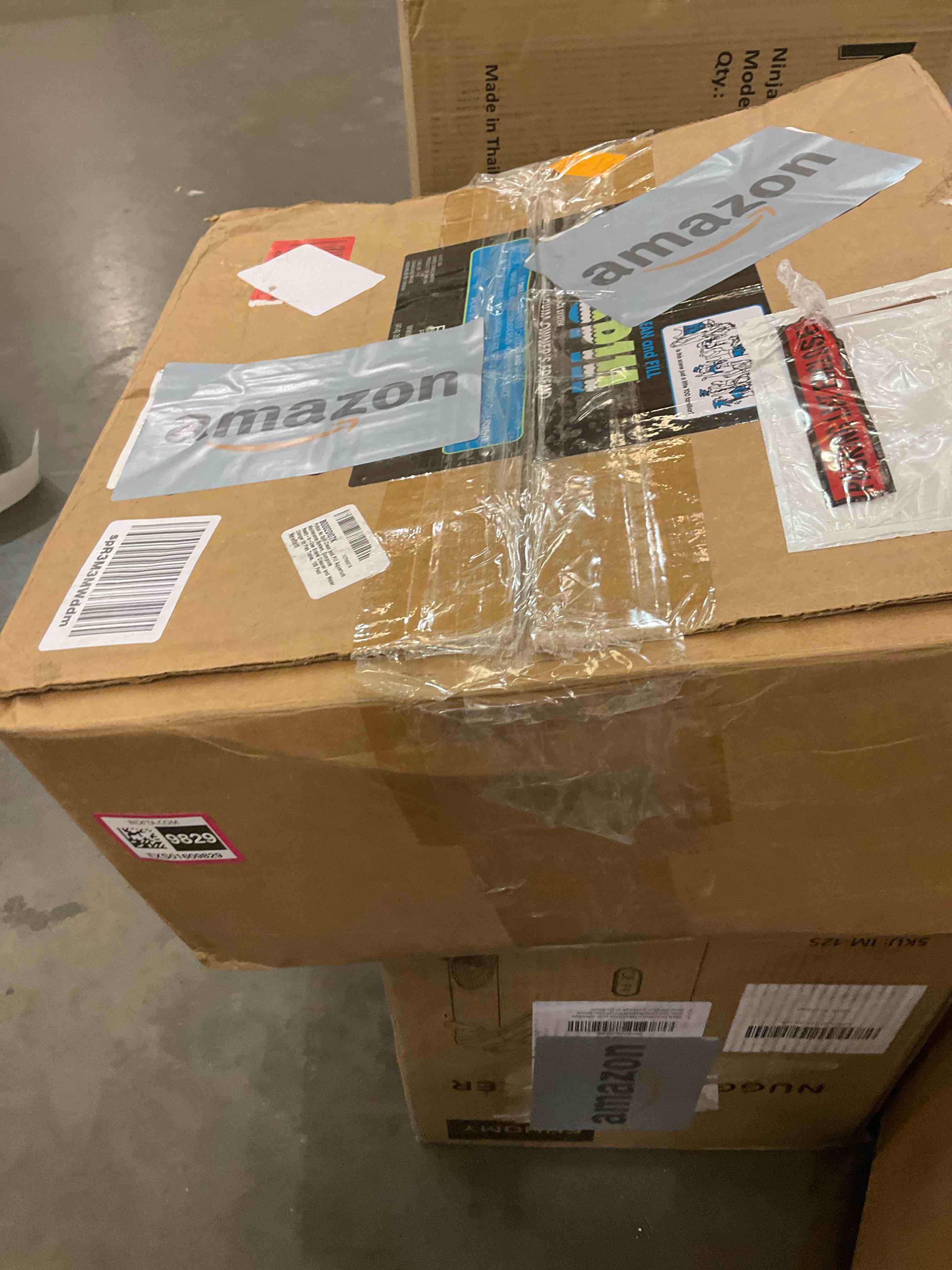 https://s3.amazonaws.com/lotting-images-prod/BargainHunt/EXS01609829_1723574720851.jpeg