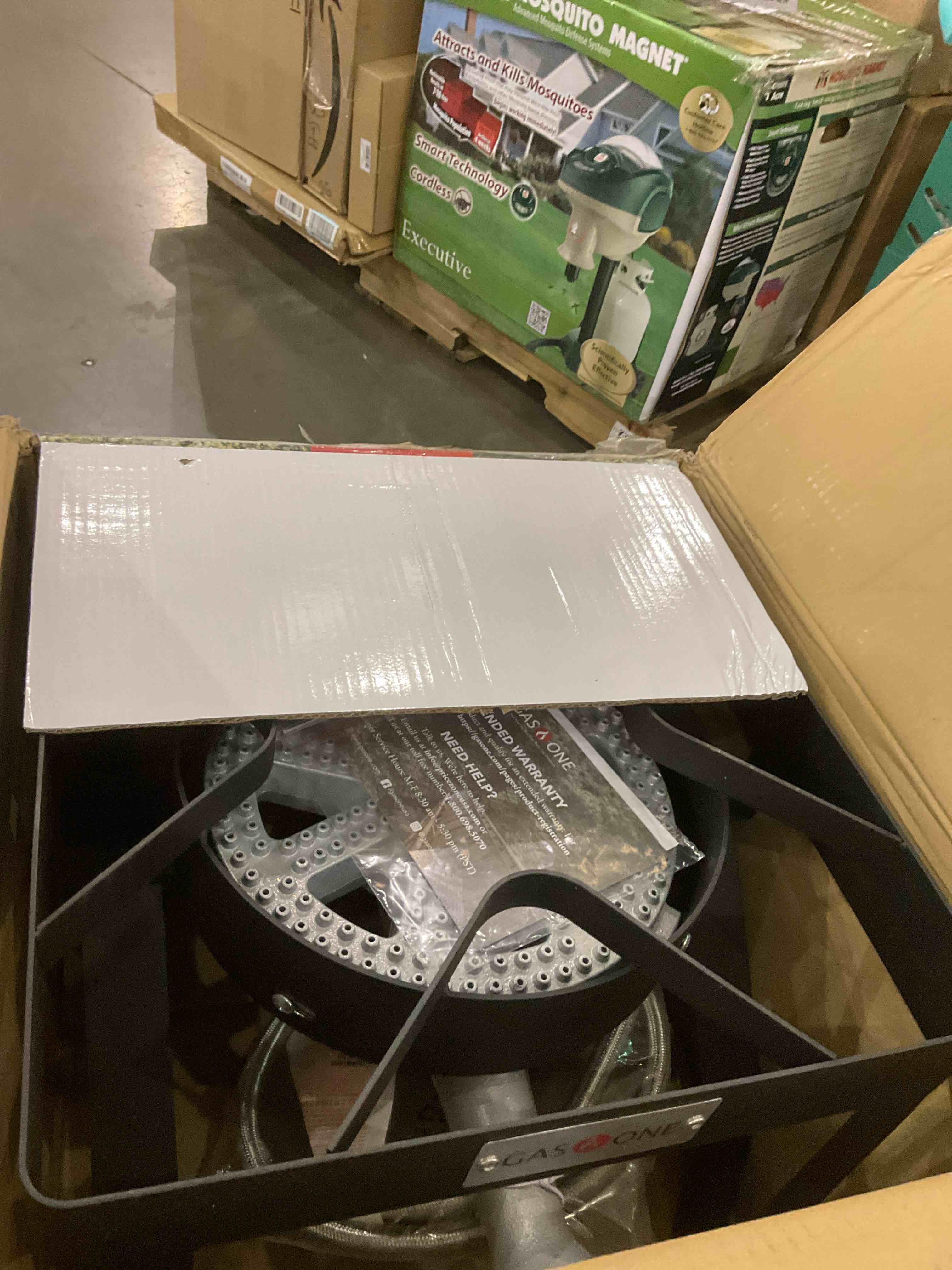 https://s3.amazonaws.com/lotting-images-prod/BargainHunt/EXS01609920_1723643962516.jpeg