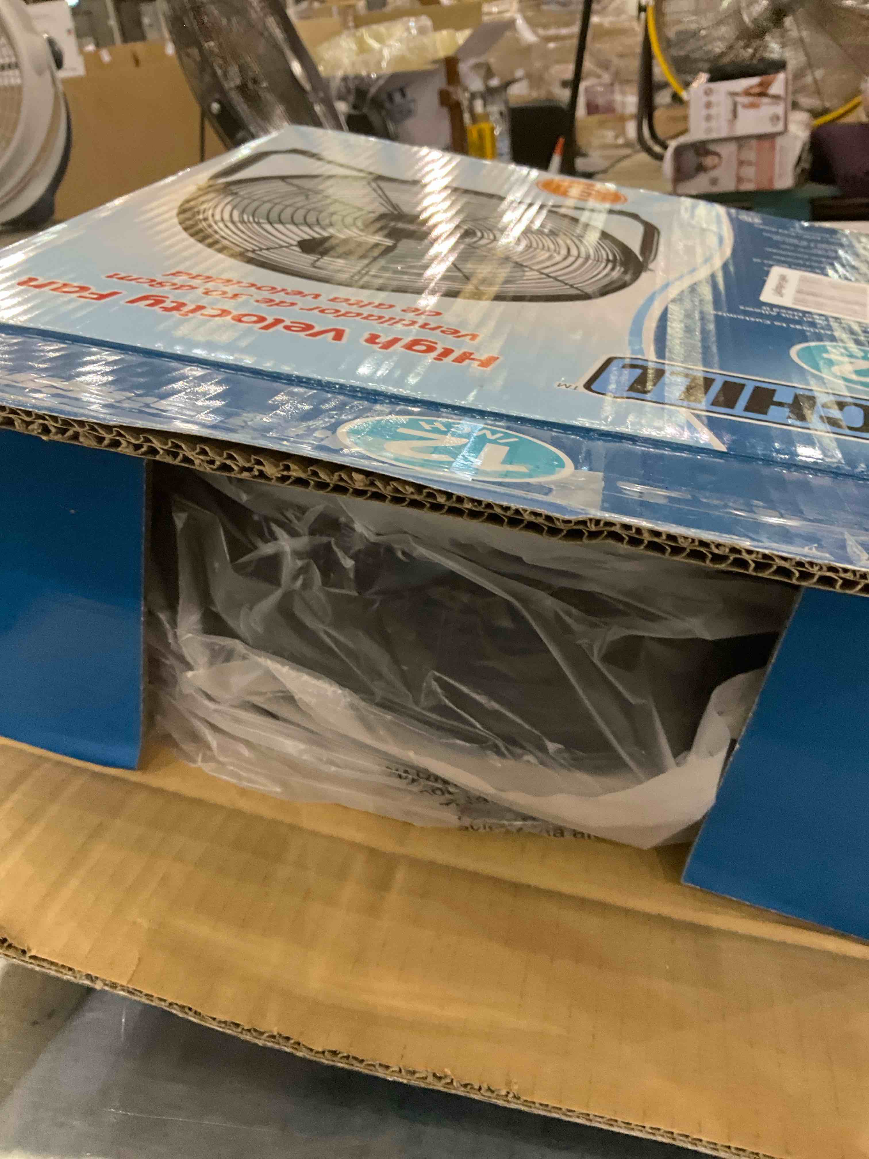 https://s3.amazonaws.com/lotting-images-prod/BargainHunt/EXS01609949_1723646692877.jpeg