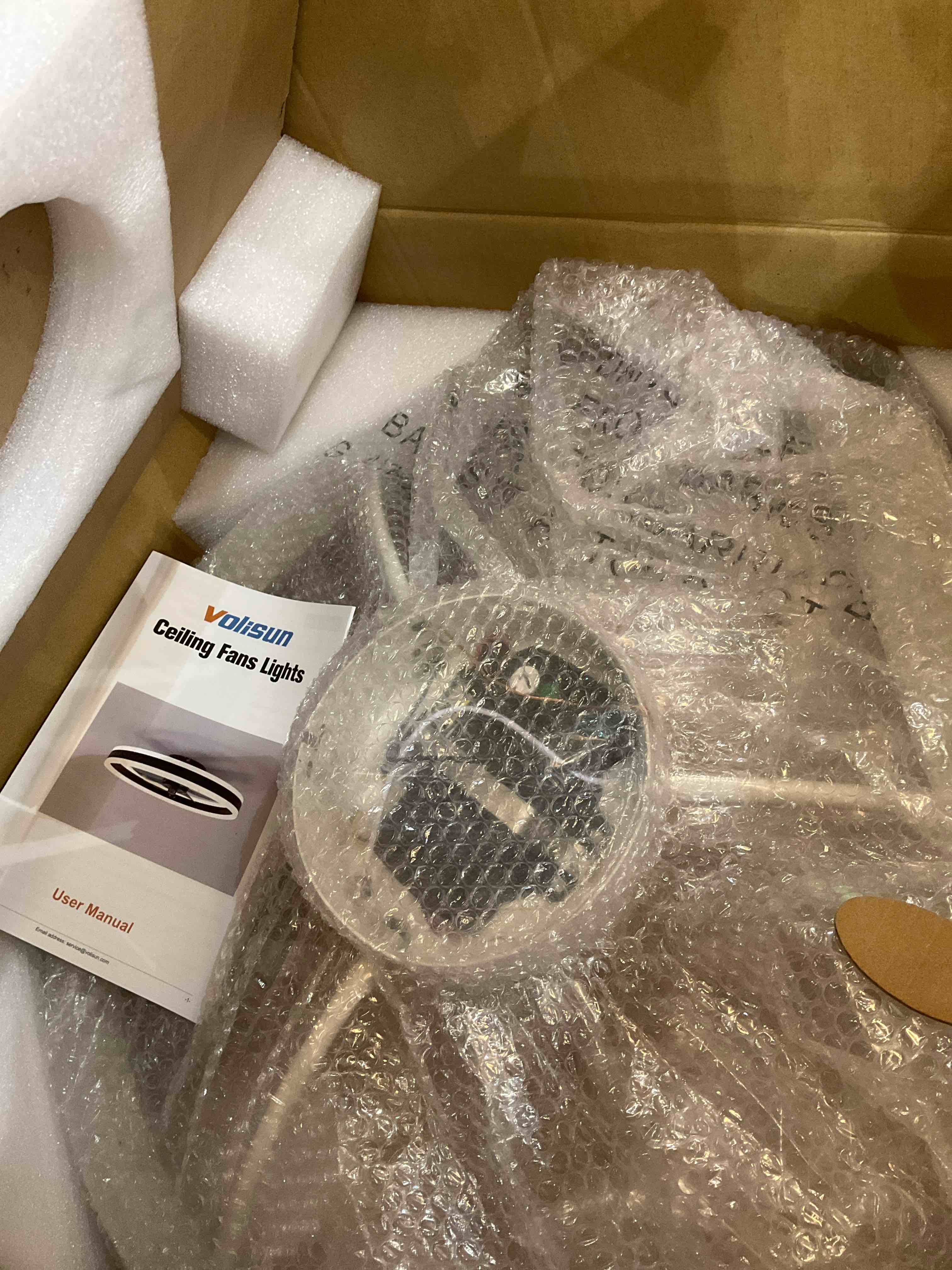 https://s3.amazonaws.com/lotting-images-prod/BargainHunt/EXS01620904_1723224624392.jpeg