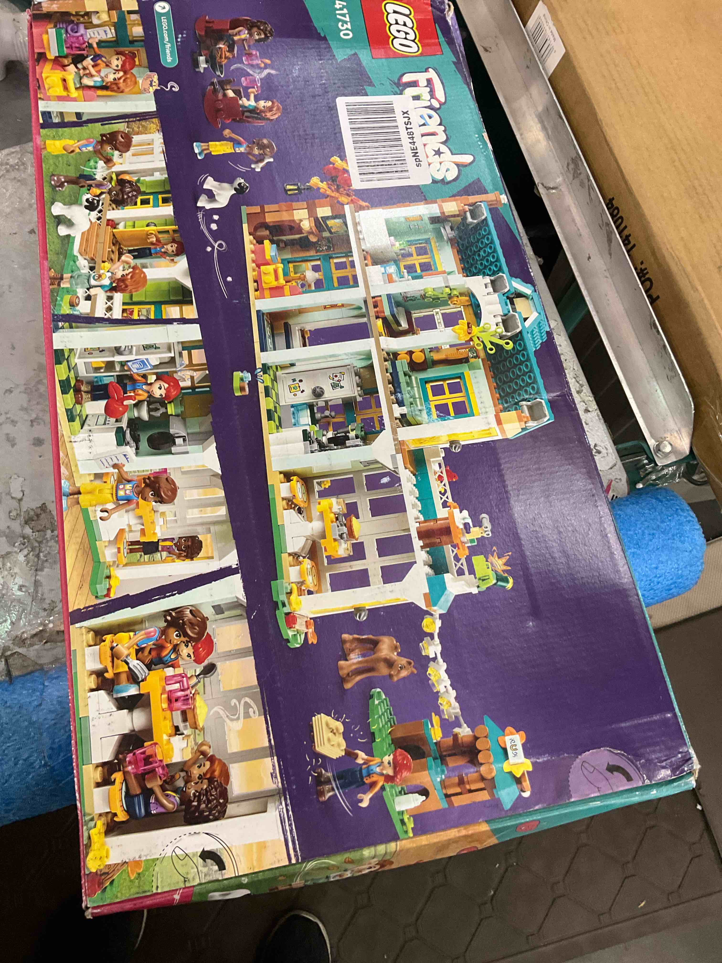 https://s3.amazonaws.com/lotting-images-prod/BargainHunt/EXS01621126_1722966043057.jpeg