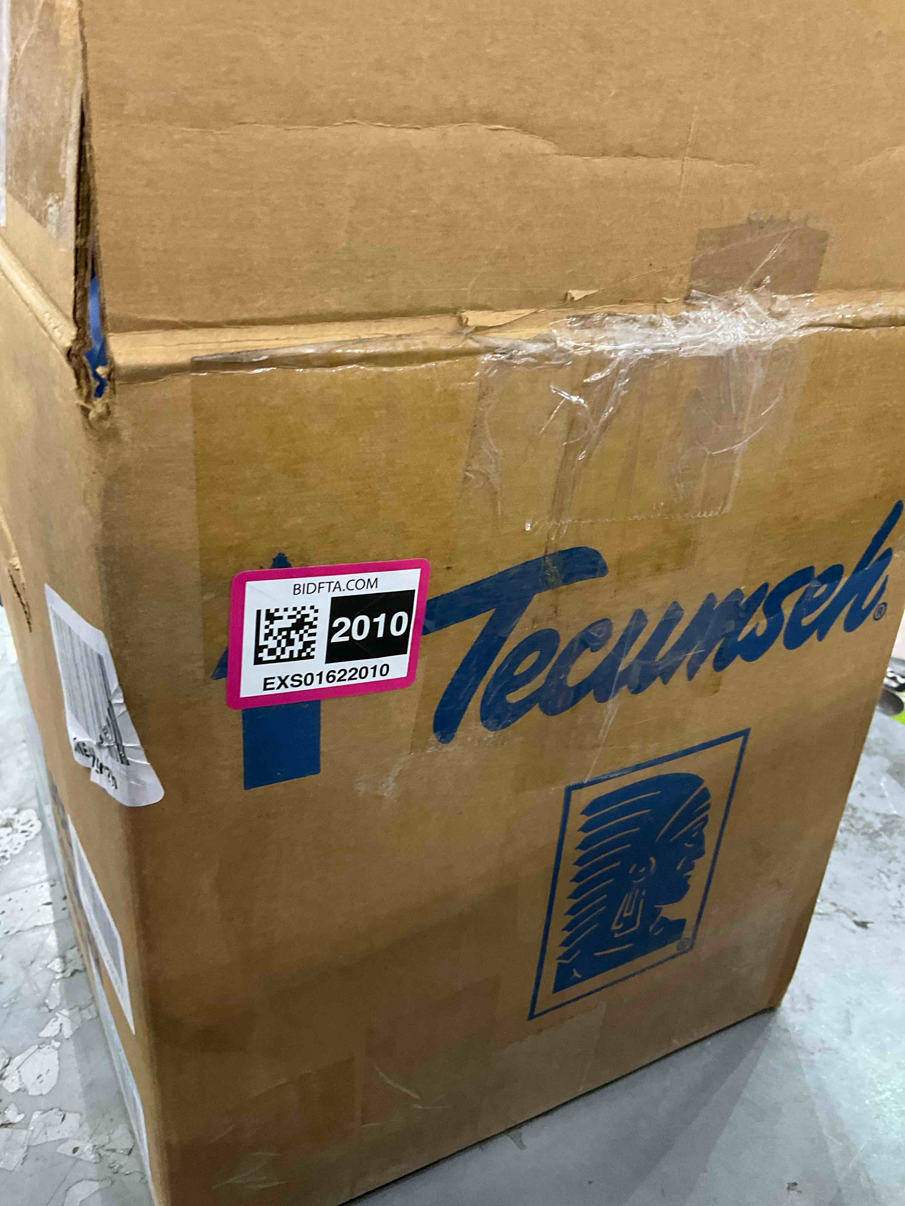 https://s3.amazonaws.com/lotting-images-prod/BargainHunt/EXS01622010_1723206443520.jpeg