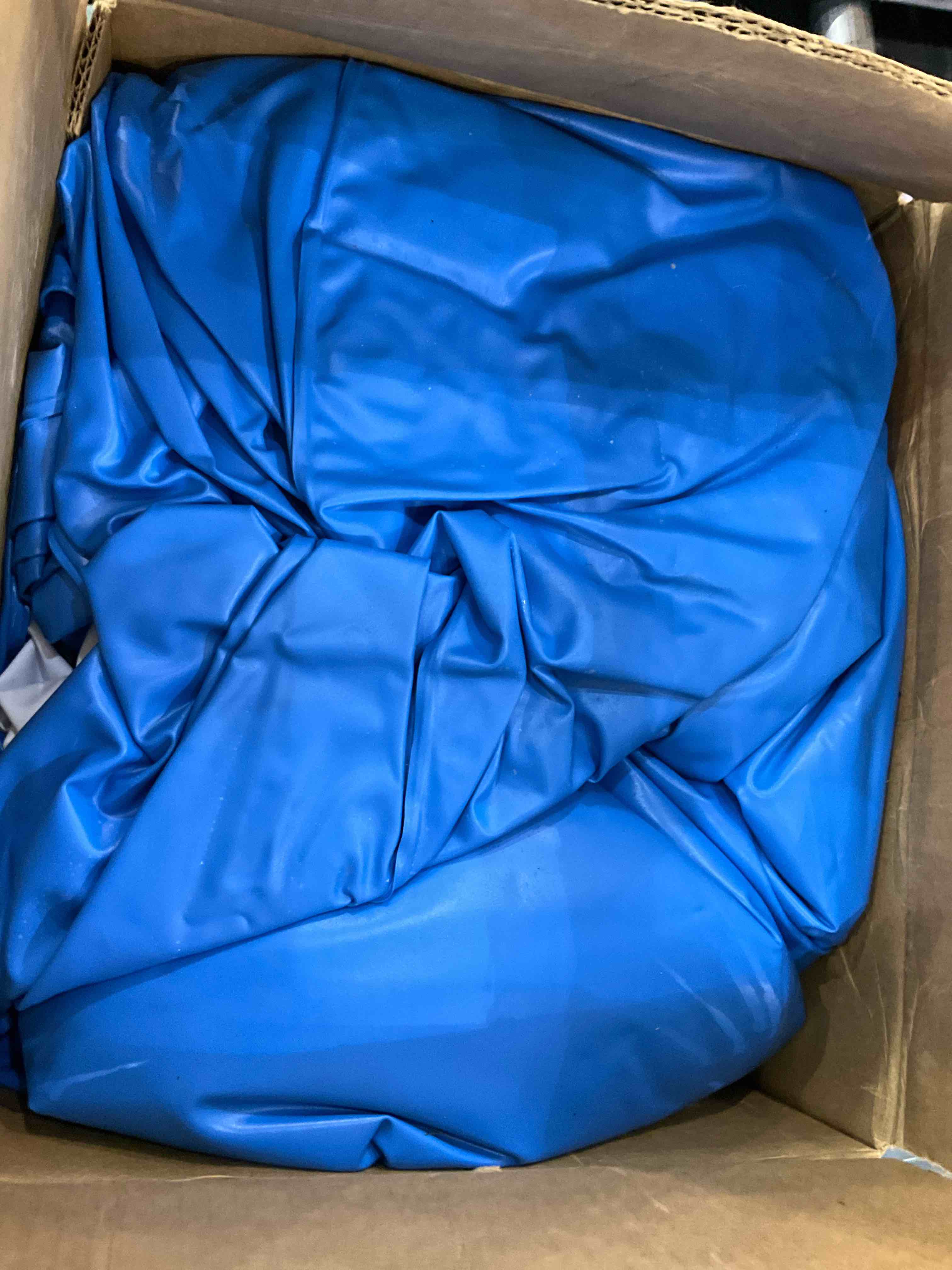 https://s3.amazonaws.com/lotting-images-prod/BargainHunt/EXS01622010_1723206445474.jpeg