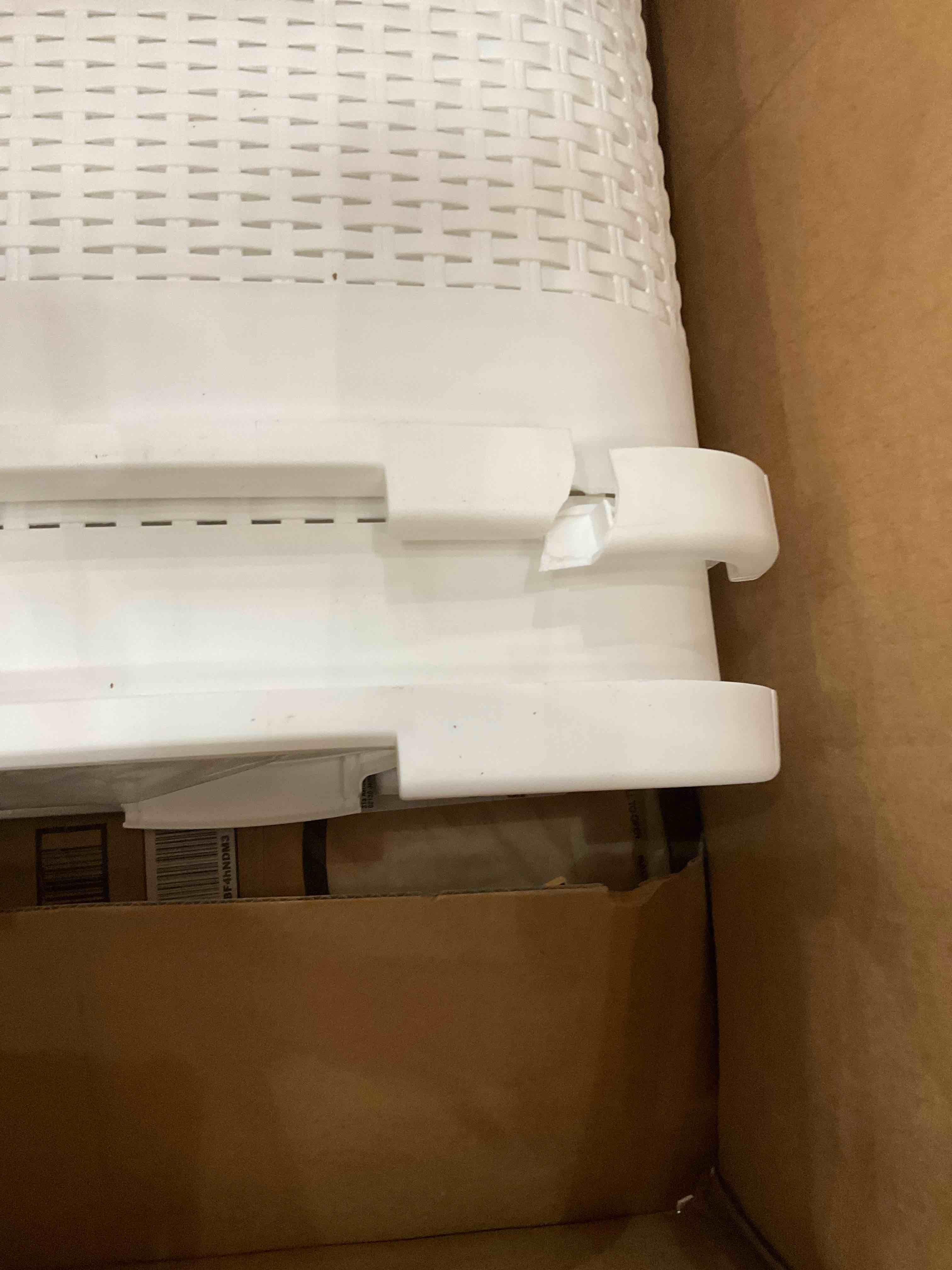 https://s3.amazonaws.com/lotting-images-prod/BargainHunt/EXS01622088_1723223793754.jpeg