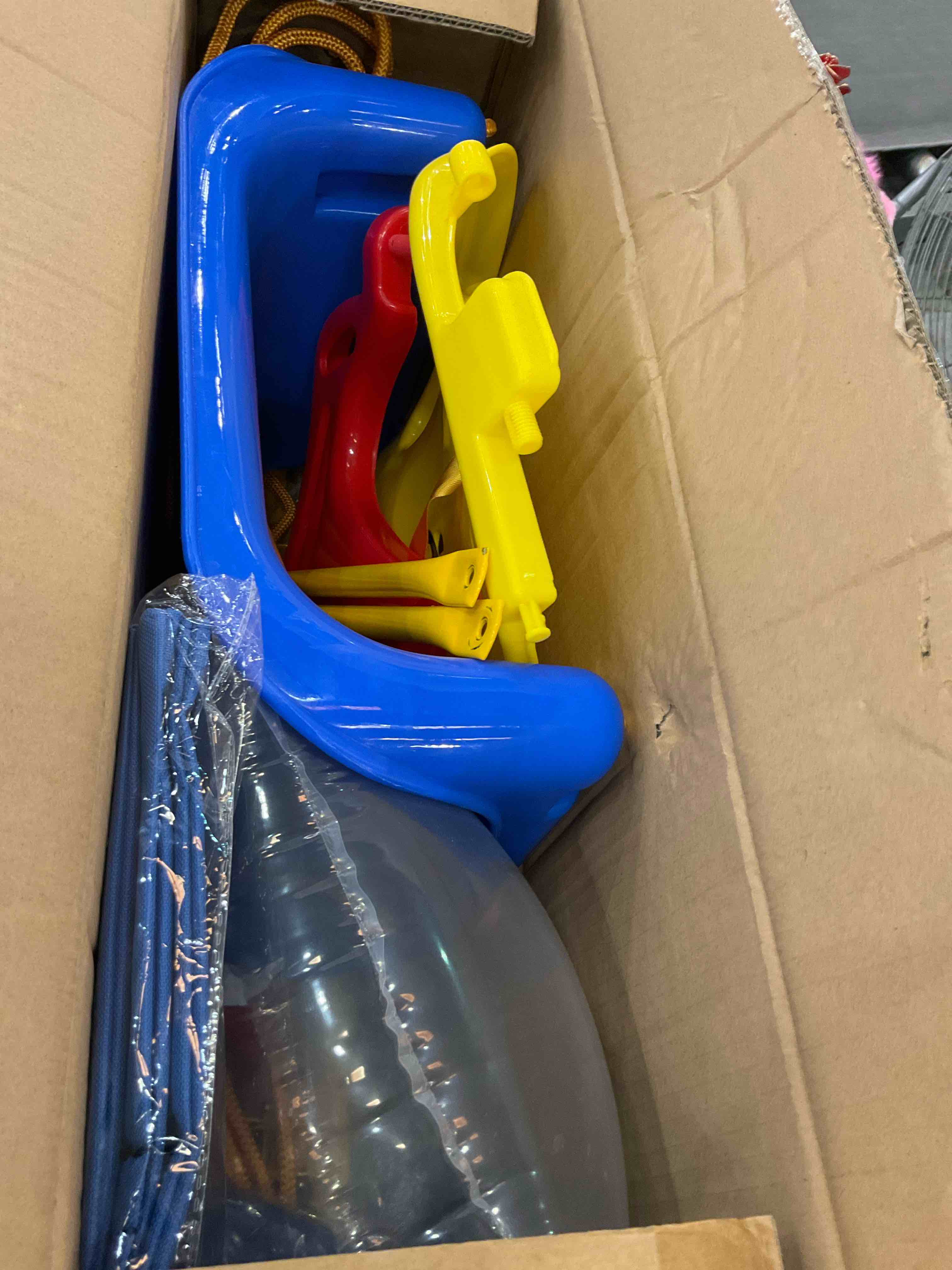 https://s3.amazonaws.com/lotting-images-prod/BargainHunt/EXS01622089_1723223933140.jpeg