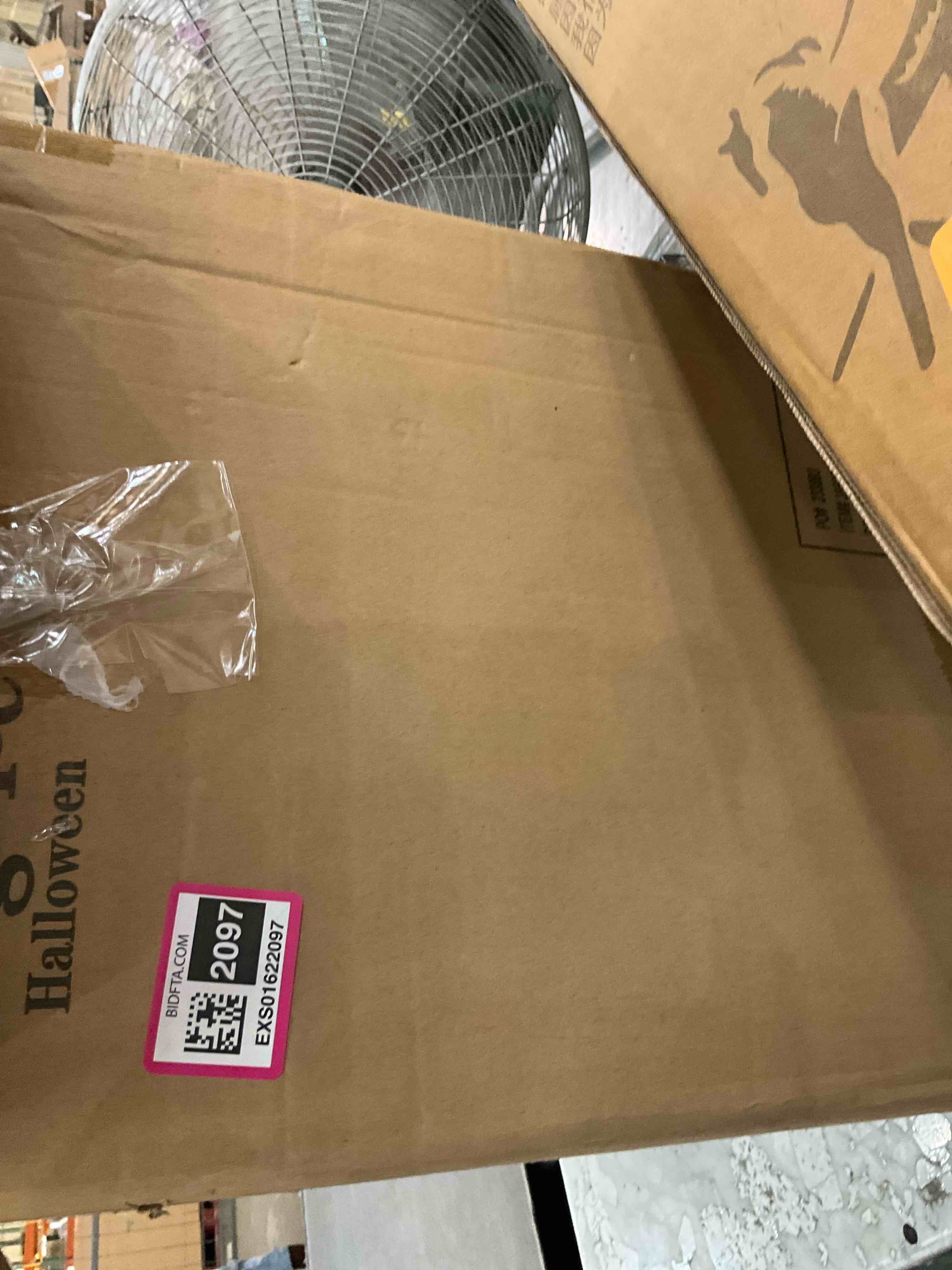 https://s3.amazonaws.com/lotting-images-prod/BargainHunt/EXS01622097_1723224547055.jpeg
