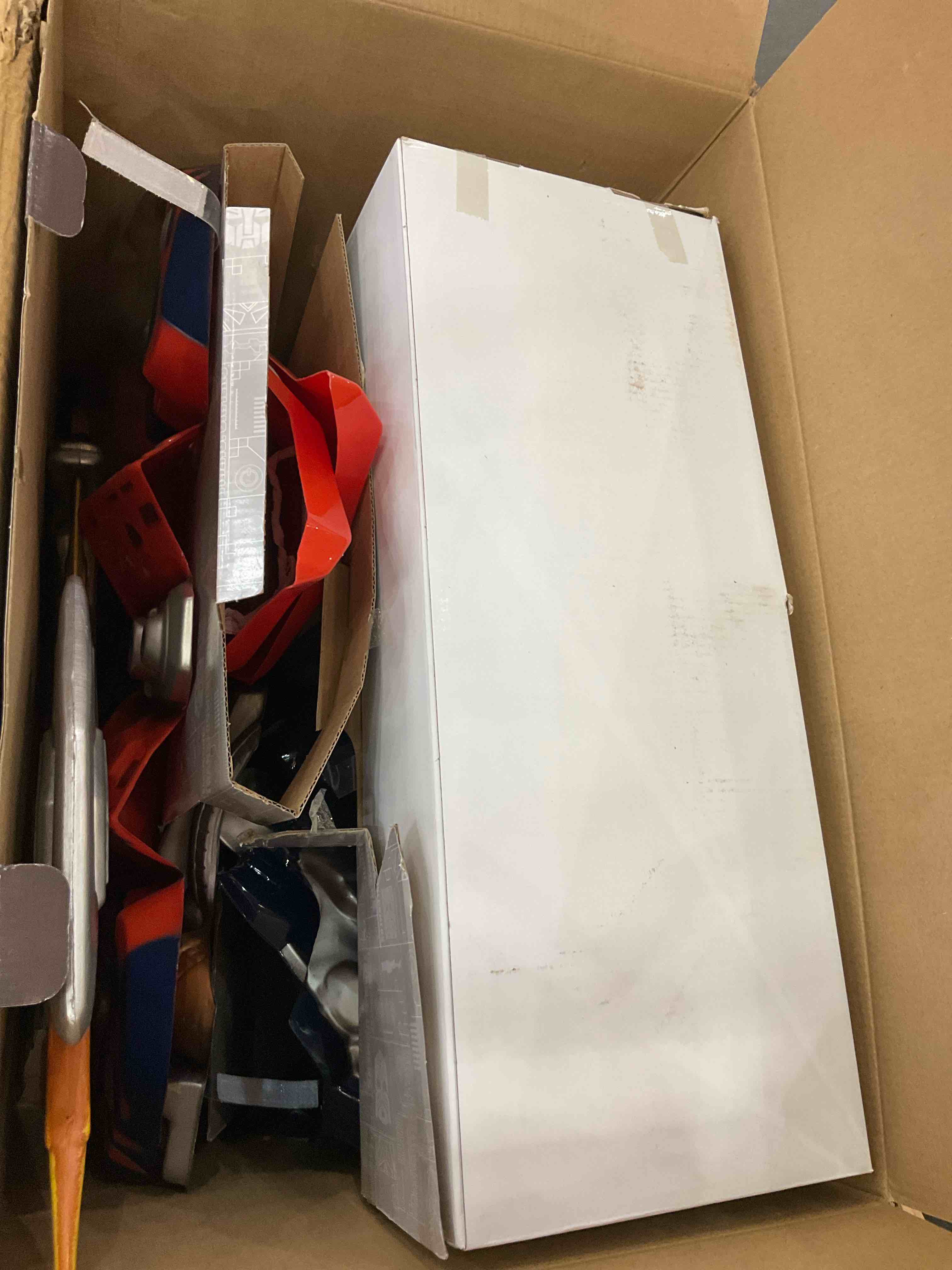 https://s3.amazonaws.com/lotting-images-prod/BargainHunt/EXS01622097_1723224549637.jpeg