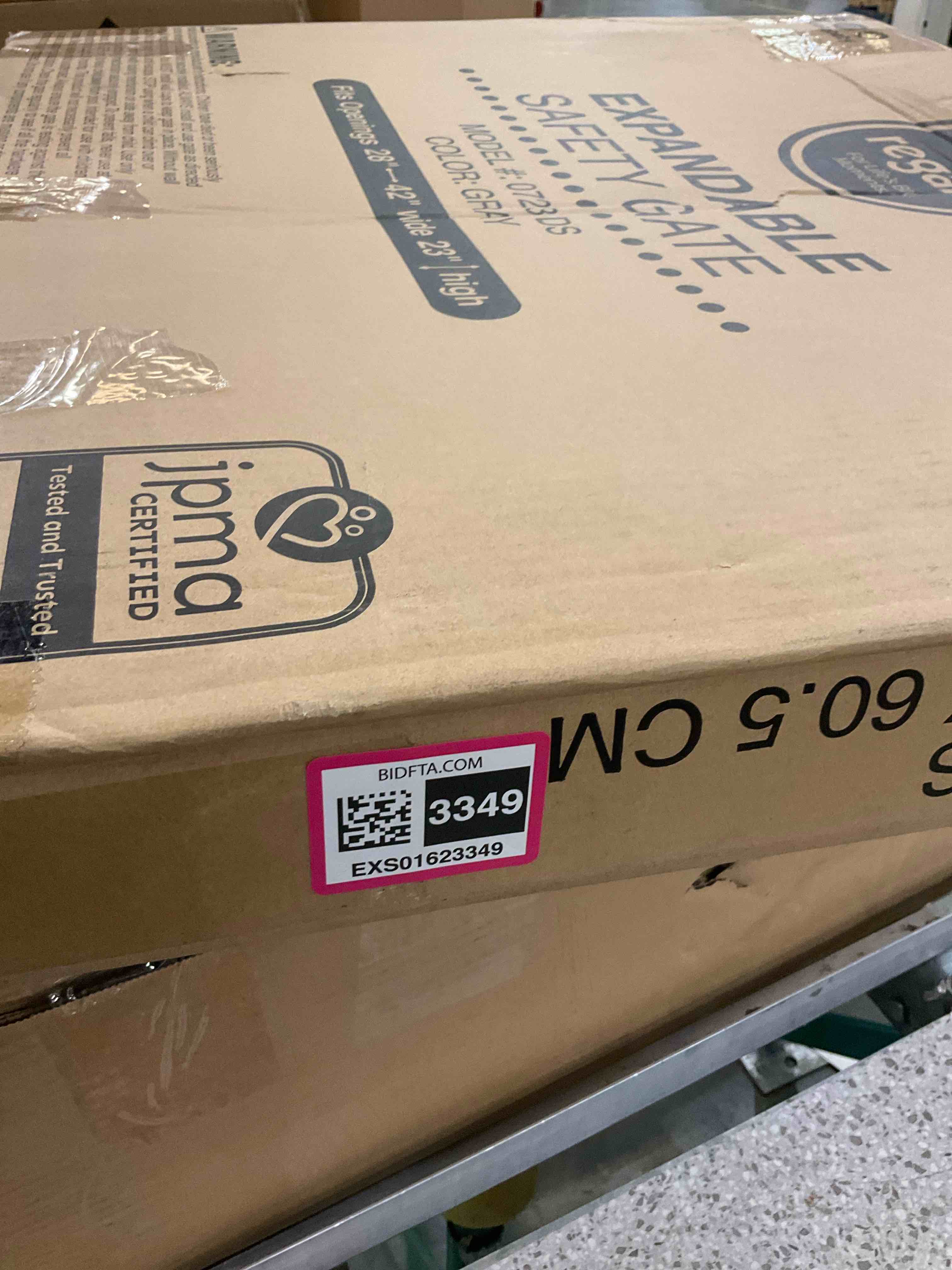 https://s3.amazonaws.com/lotting-images-prod/BargainHunt/EXS01623349_1724174542587.jpeg