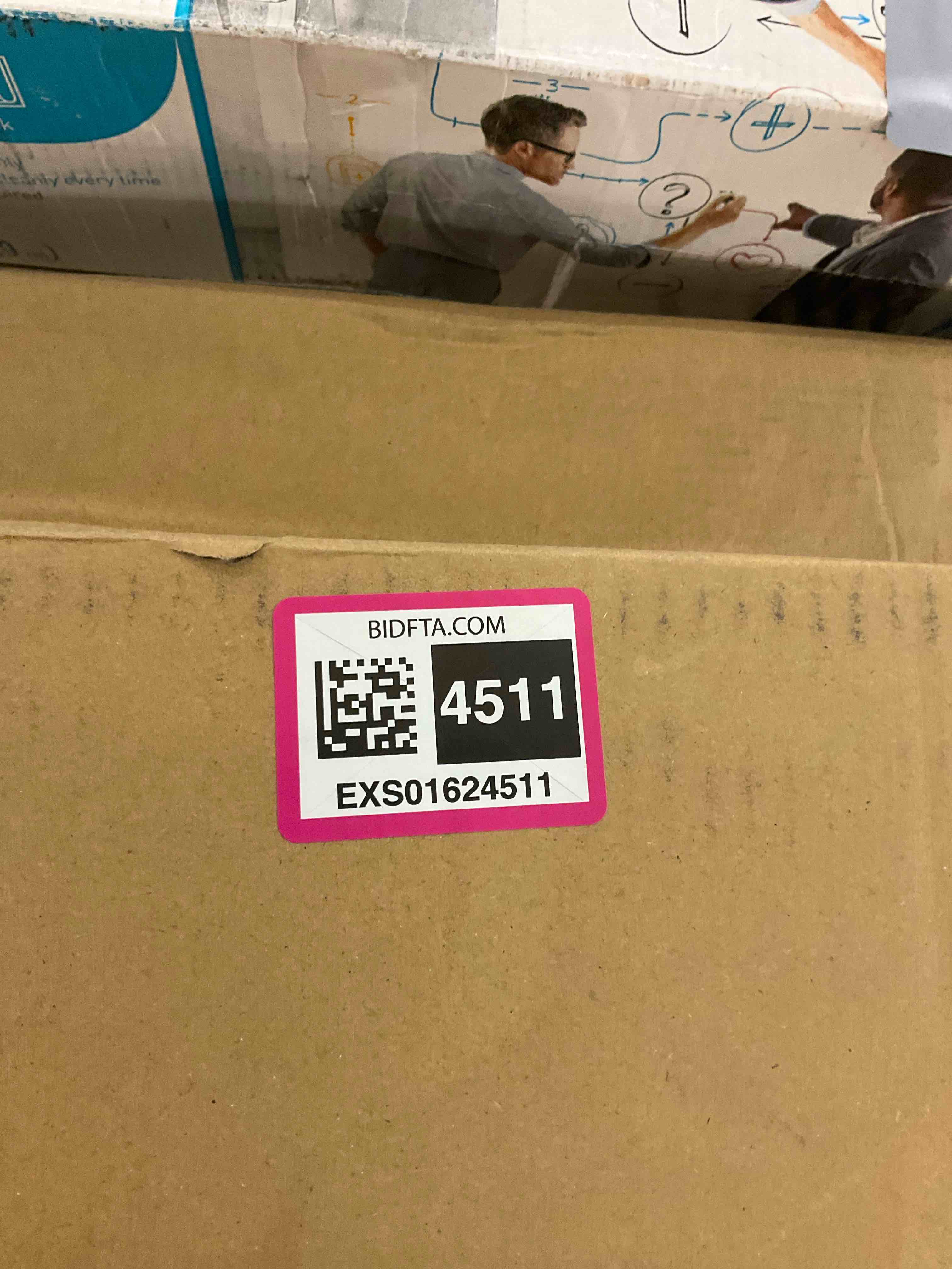 https://s3.amazonaws.com/lotting-images-prod/BargainHunt/EXS01624511_1722864688007.jpeg