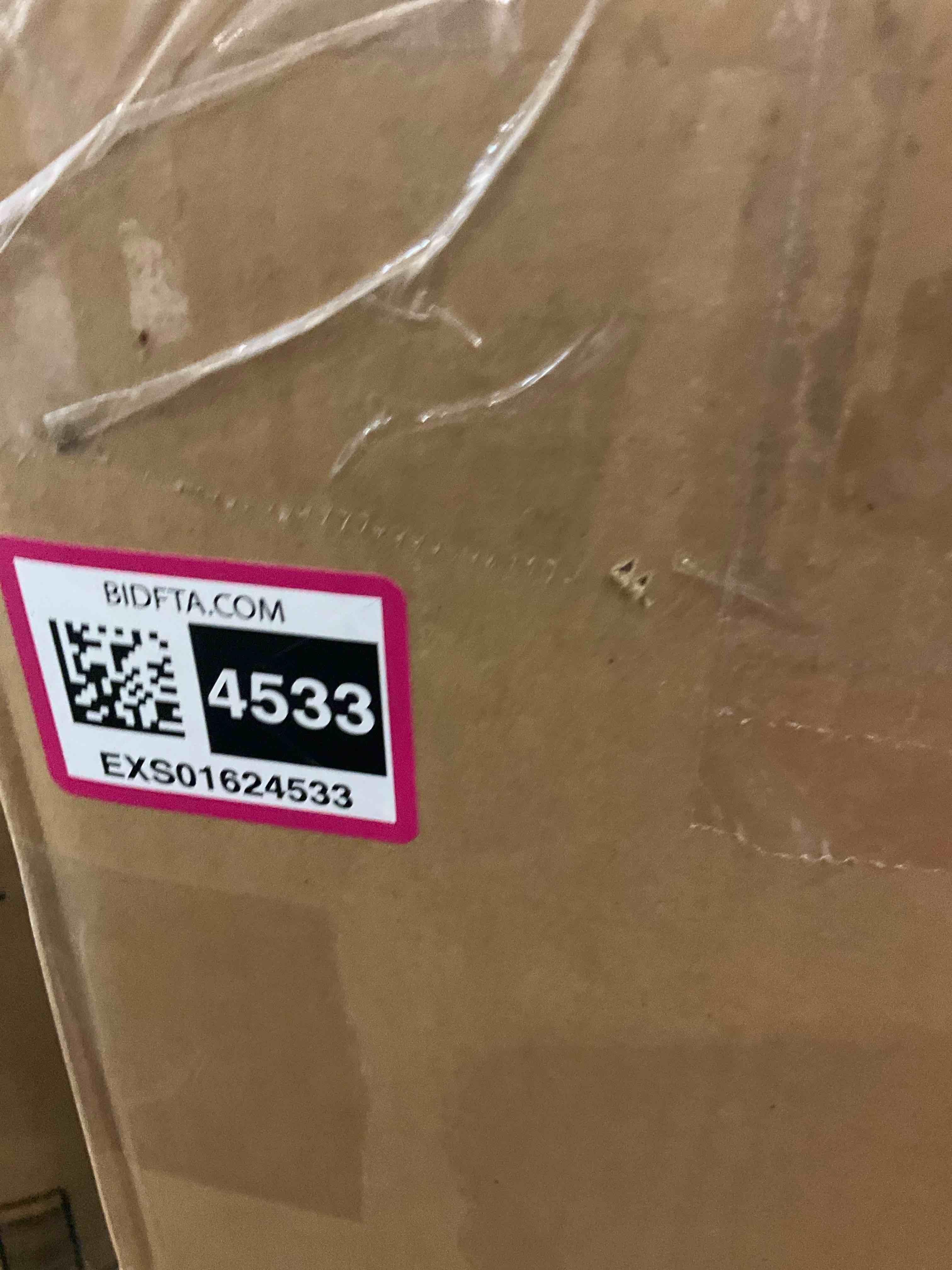 https://s3.amazonaws.com/lotting-images-prod/BargainHunt/EXS01624533_1722867622729.jpeg