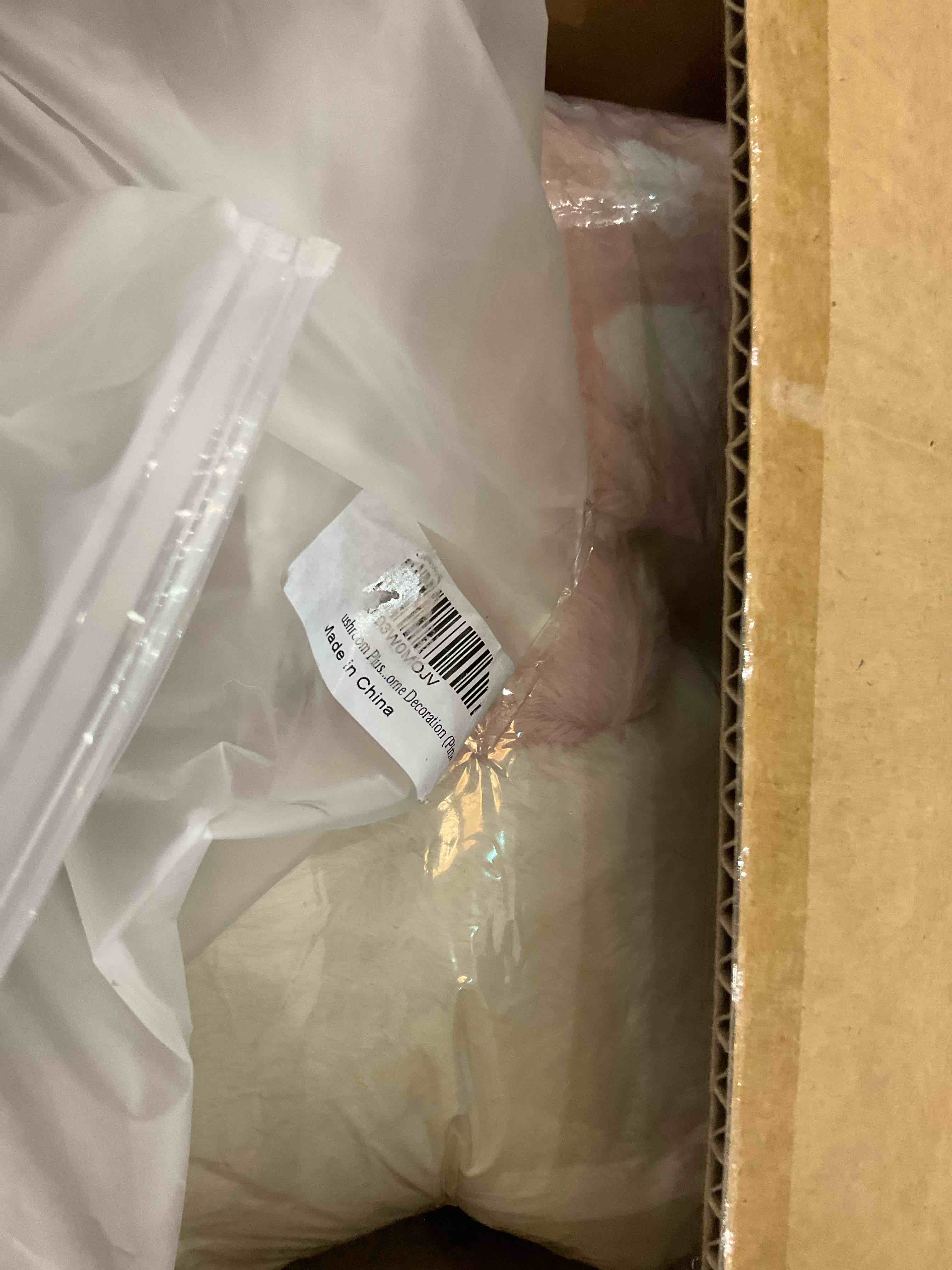 https://s3.amazonaws.com/lotting-images-prod/BargainHunt/EXS01624550_1722870222836.jpeg