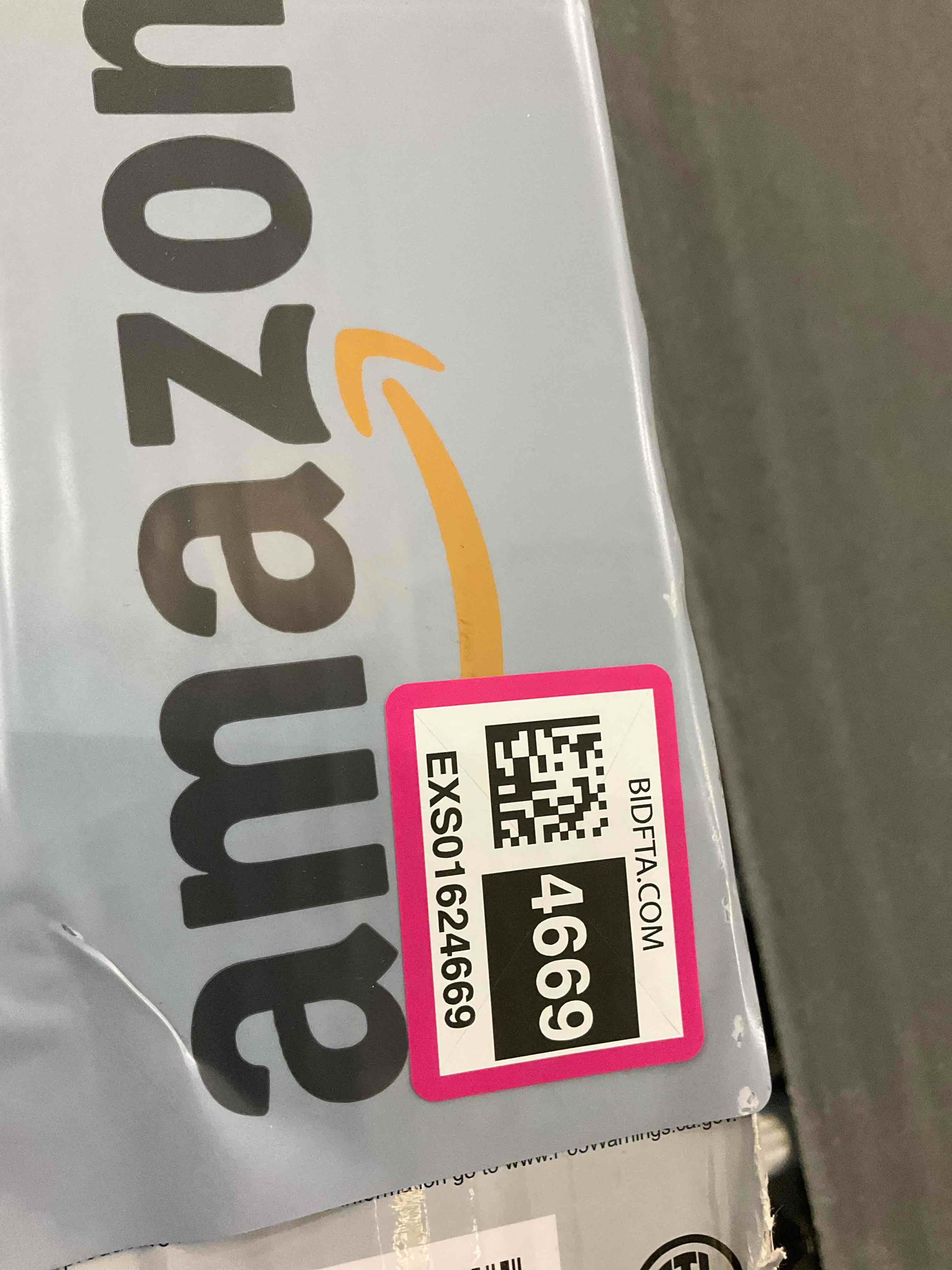https://s3.amazonaws.com/lotting-images-prod/BargainHunt/EXS01624669_1722963782117.jpeg