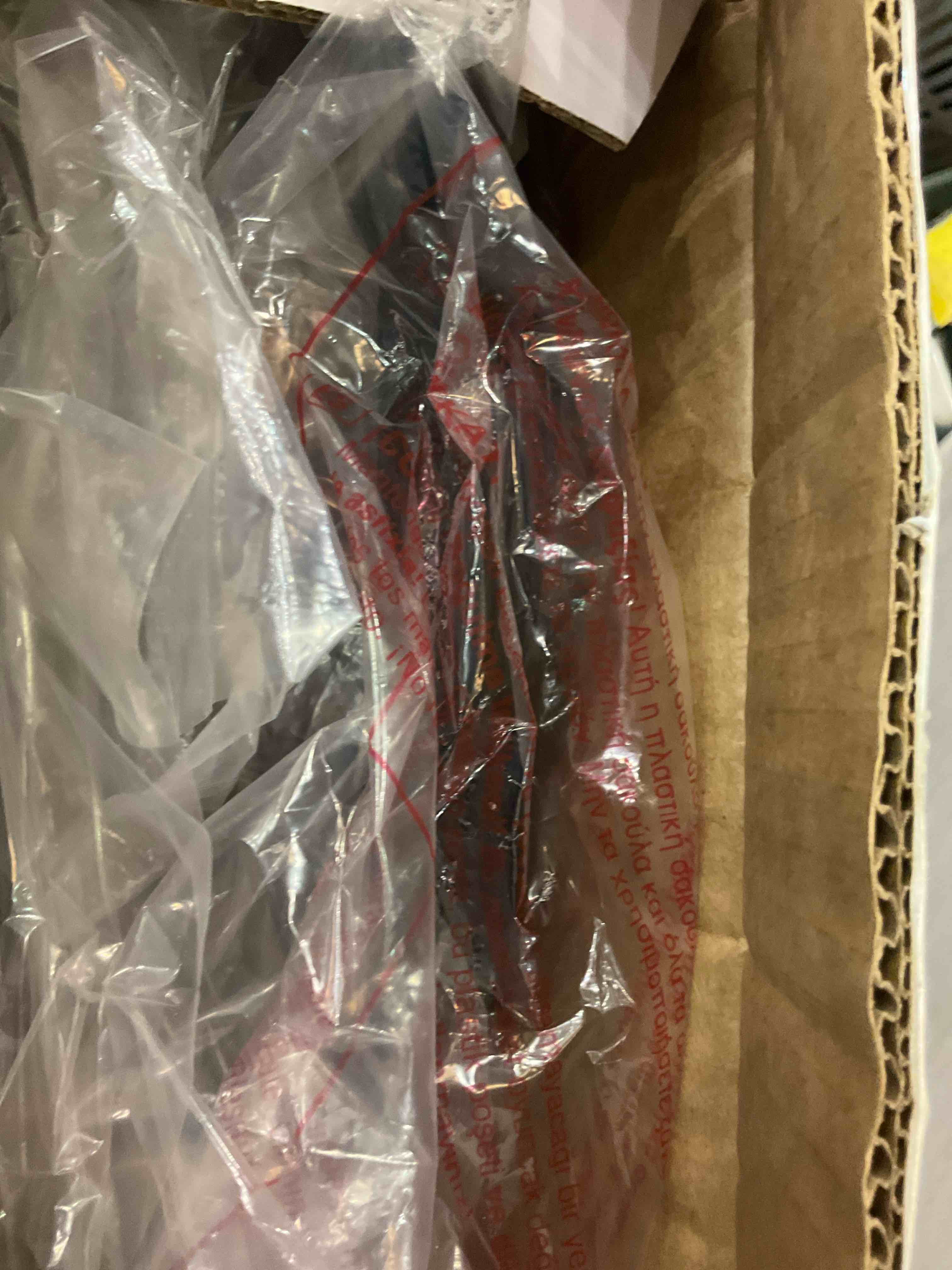 https://s3.amazonaws.com/lotting-images-prod/BargainHunt/EXS01624669_1722963799912.jpeg