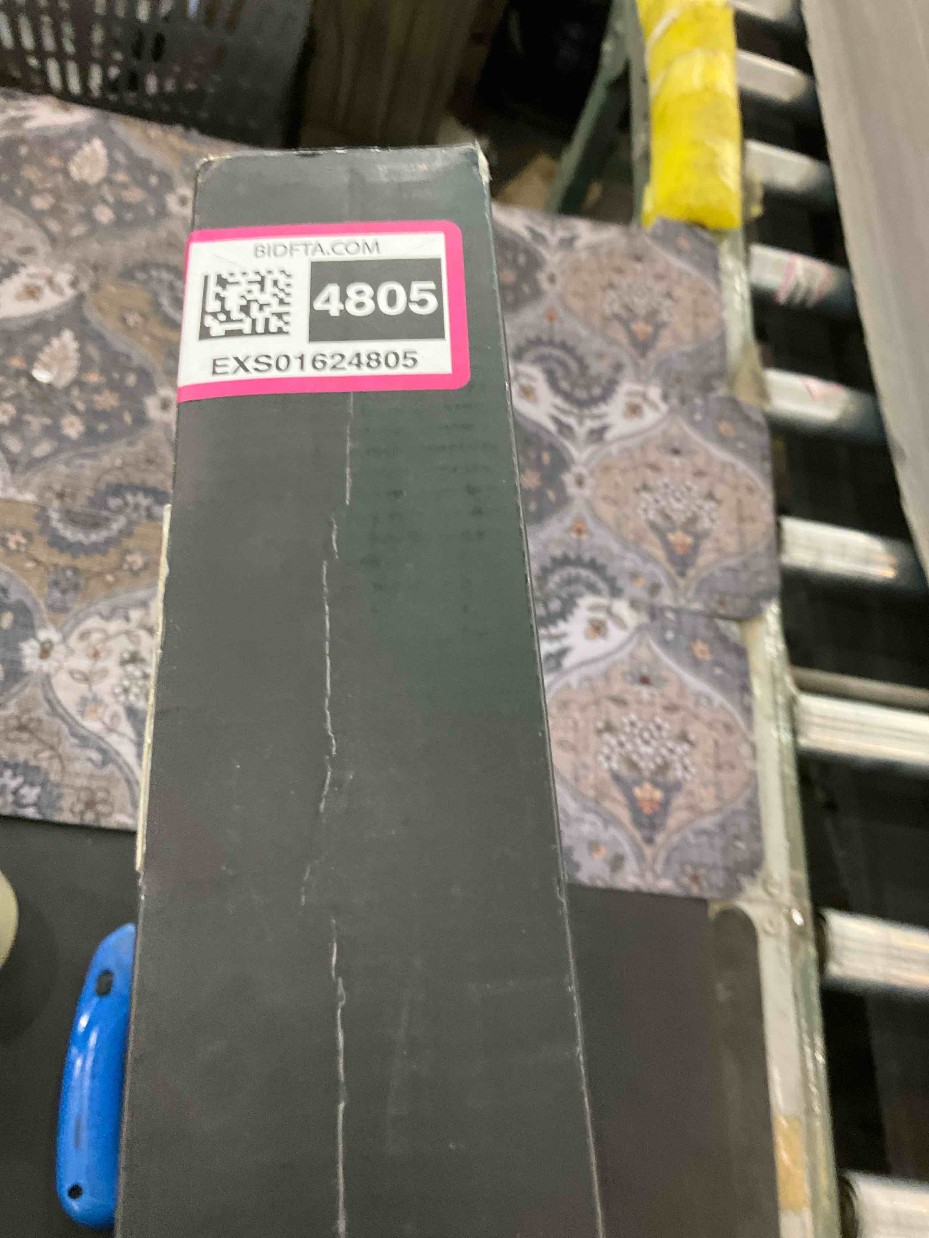 https://s3.amazonaws.com/lotting-images-prod/BargainHunt/EXS01624805_1723044379167.jpeg
