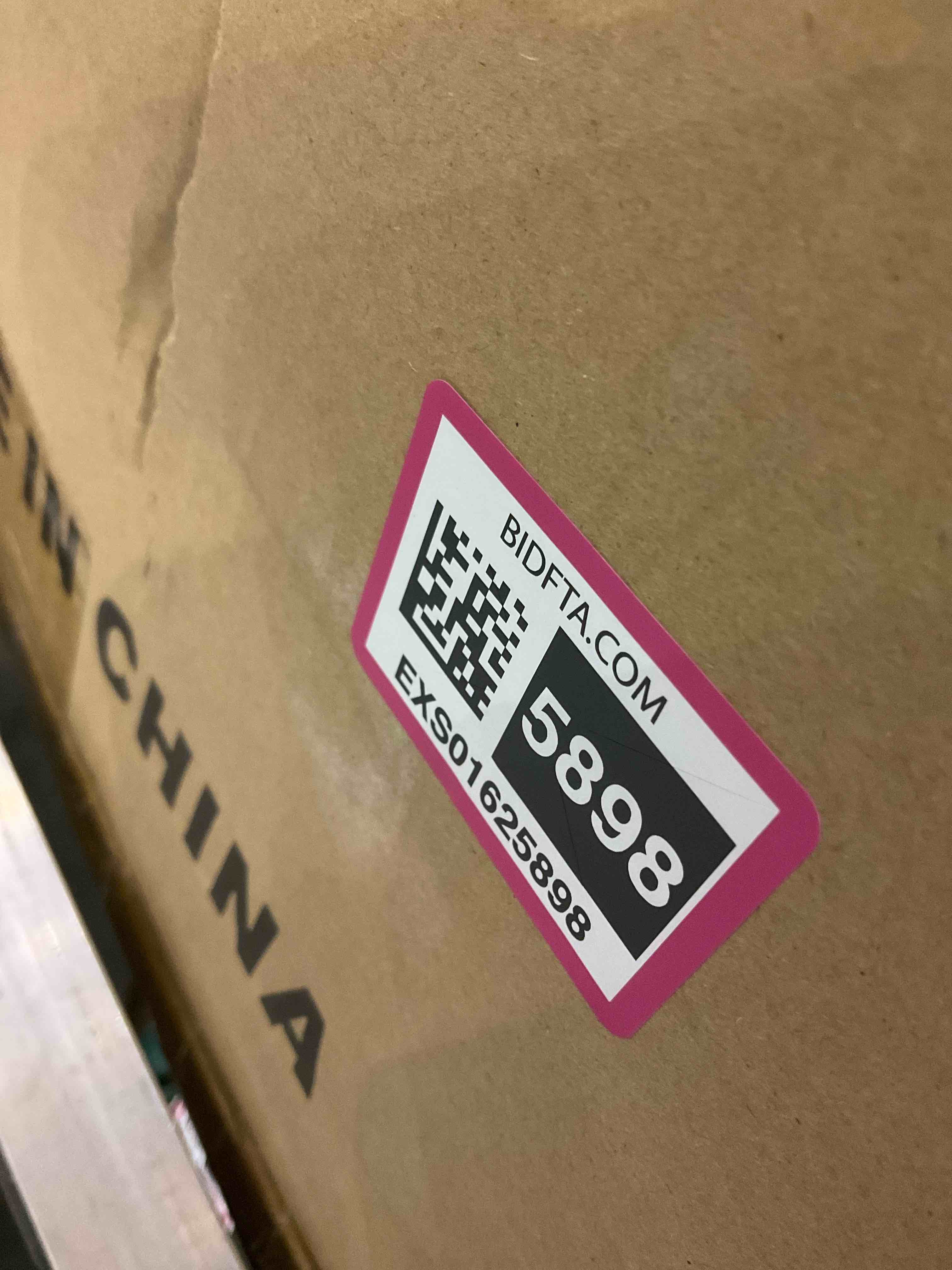 https://s3.amazonaws.com/lotting-images-prod/BargainHunt/EXS01625898_1723037804547.jpeg