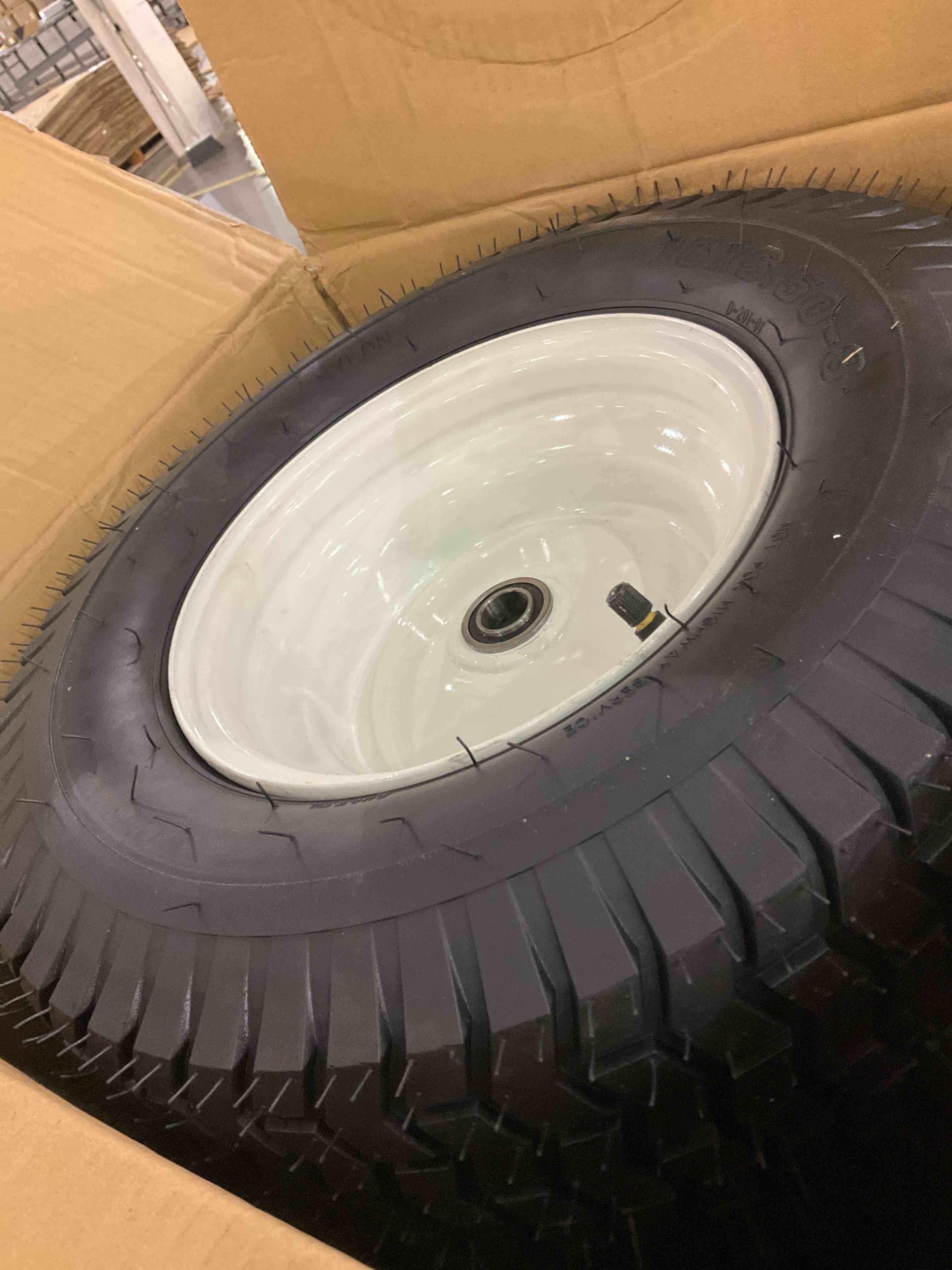 https://s3.amazonaws.com/lotting-images-prod/BargainHunt/EXS01625898_1723037828083.jpeg