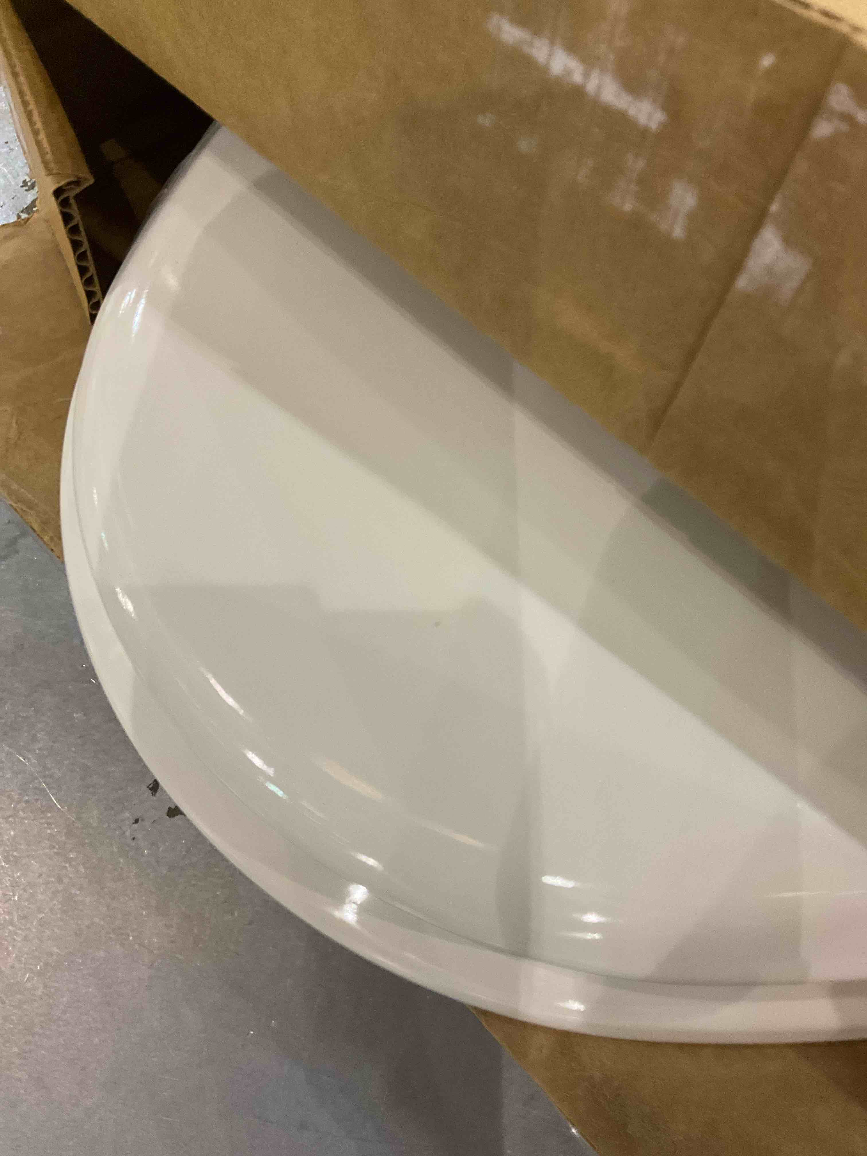 https://s3.amazonaws.com/lotting-images-prod/BargainHunt/EXS01625900_1723037987847.jpeg