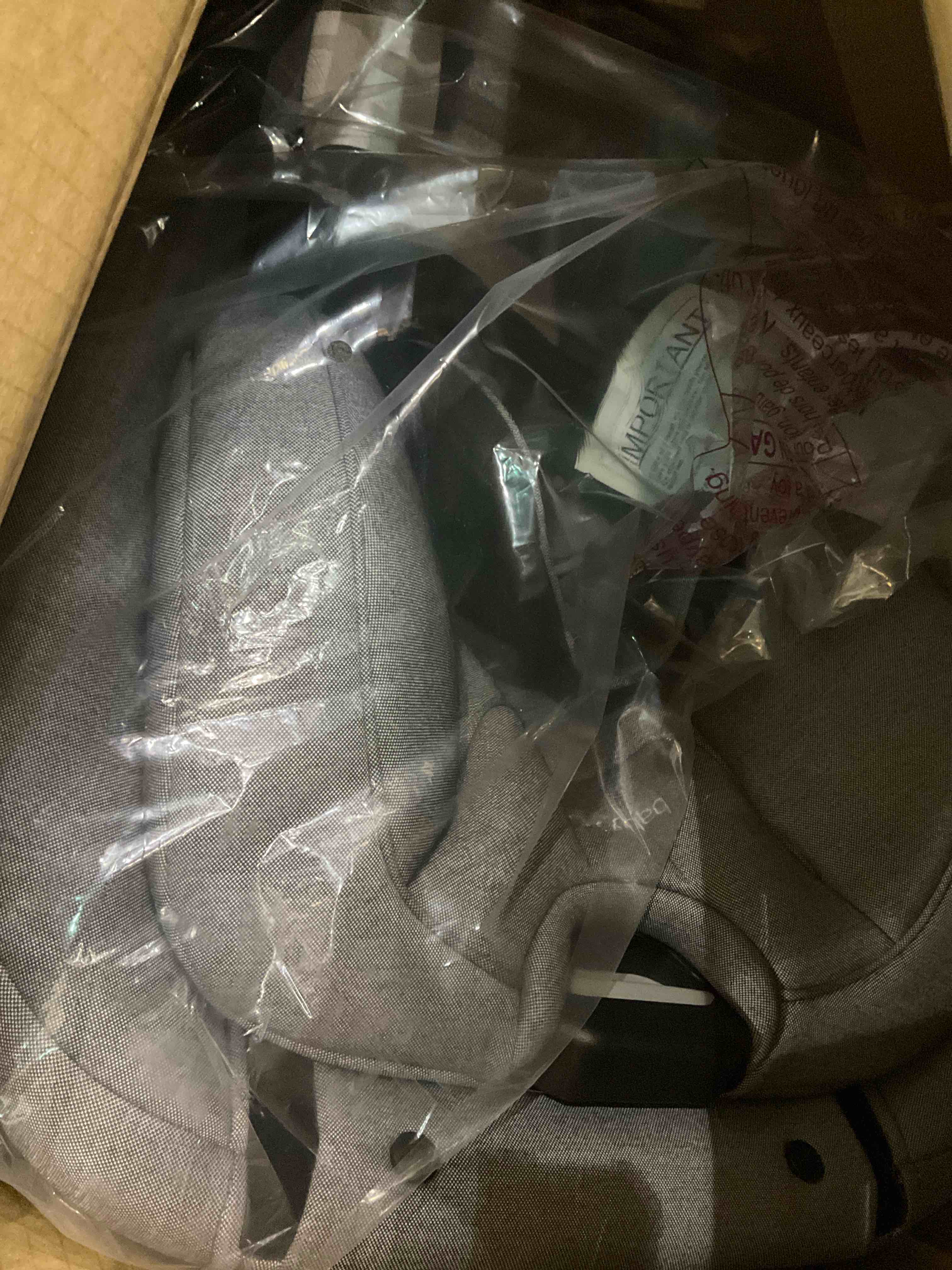 https://s3.amazonaws.com/lotting-images-prod/BargainHunt/EXS01625905_1723038629379.jpeg