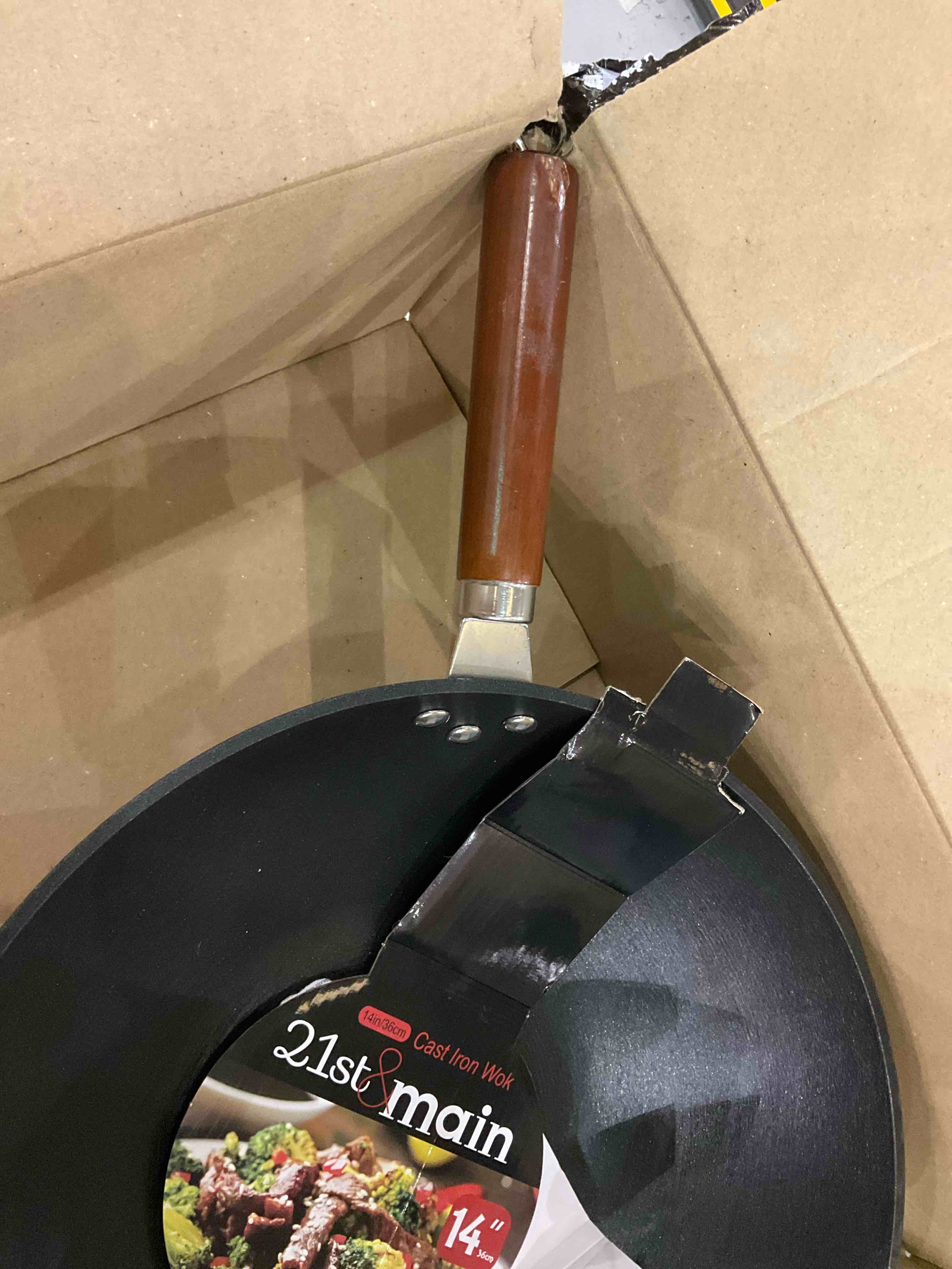 https://s3.amazonaws.com/lotting-images-prod/BargainHunt/EXS01625907_1723039350854.jpeg