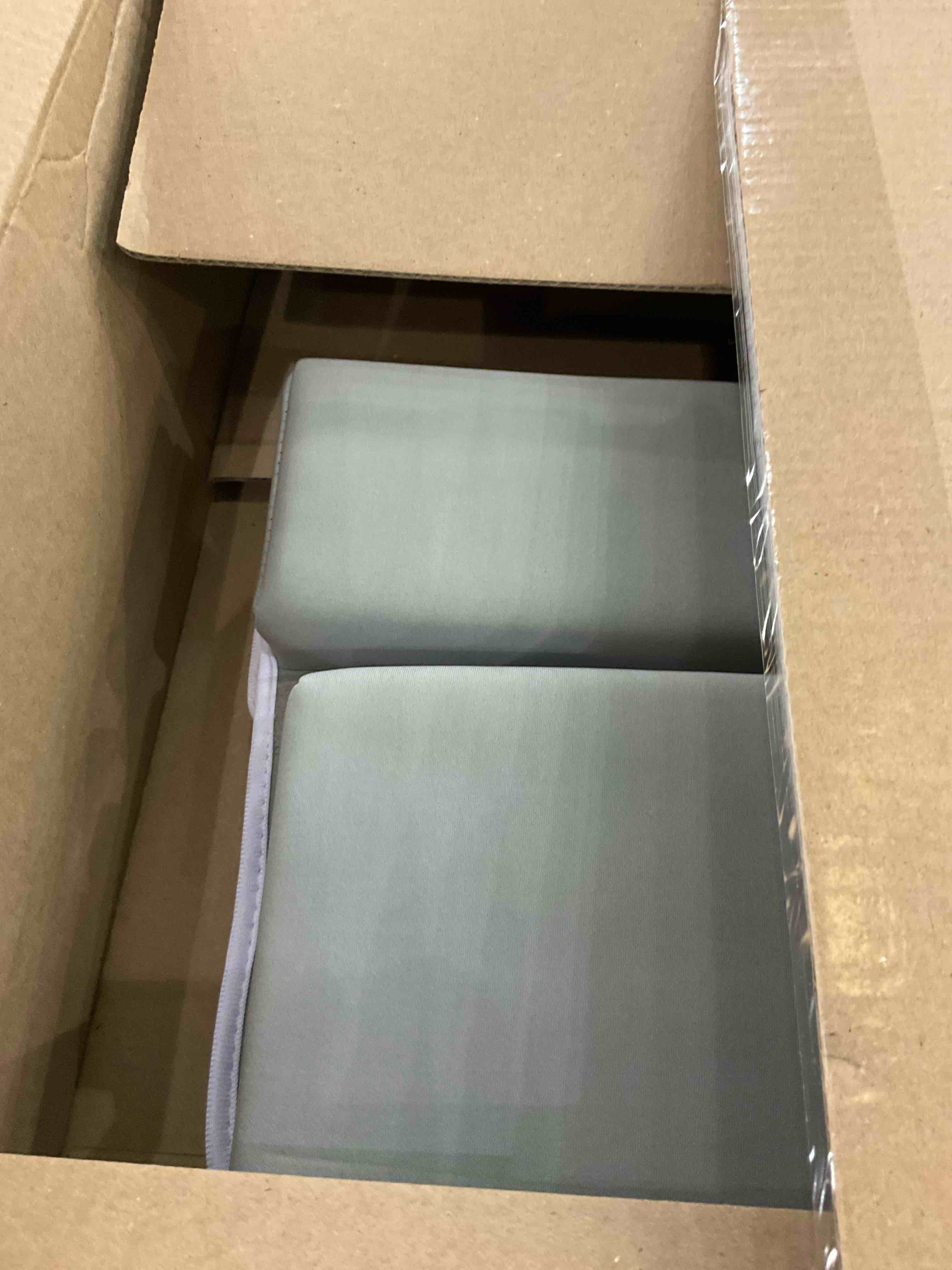 https://s3.amazonaws.com/lotting-images-prod/BargainHunt/EXS01626813_1723639100546.jpeg
