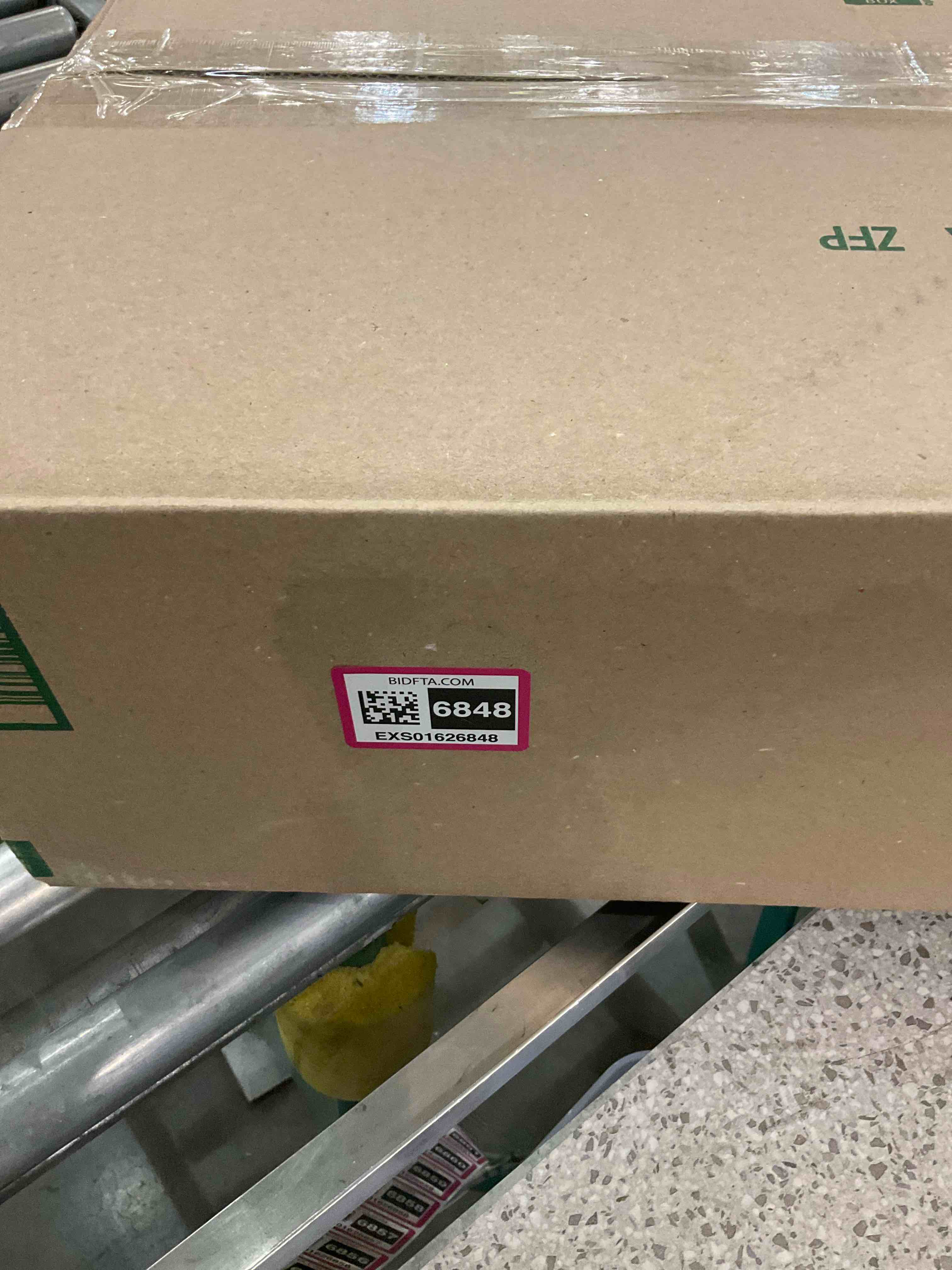 https://s3.amazonaws.com/lotting-images-prod/BargainHunt/EXS01626848_1723644120404.jpeg