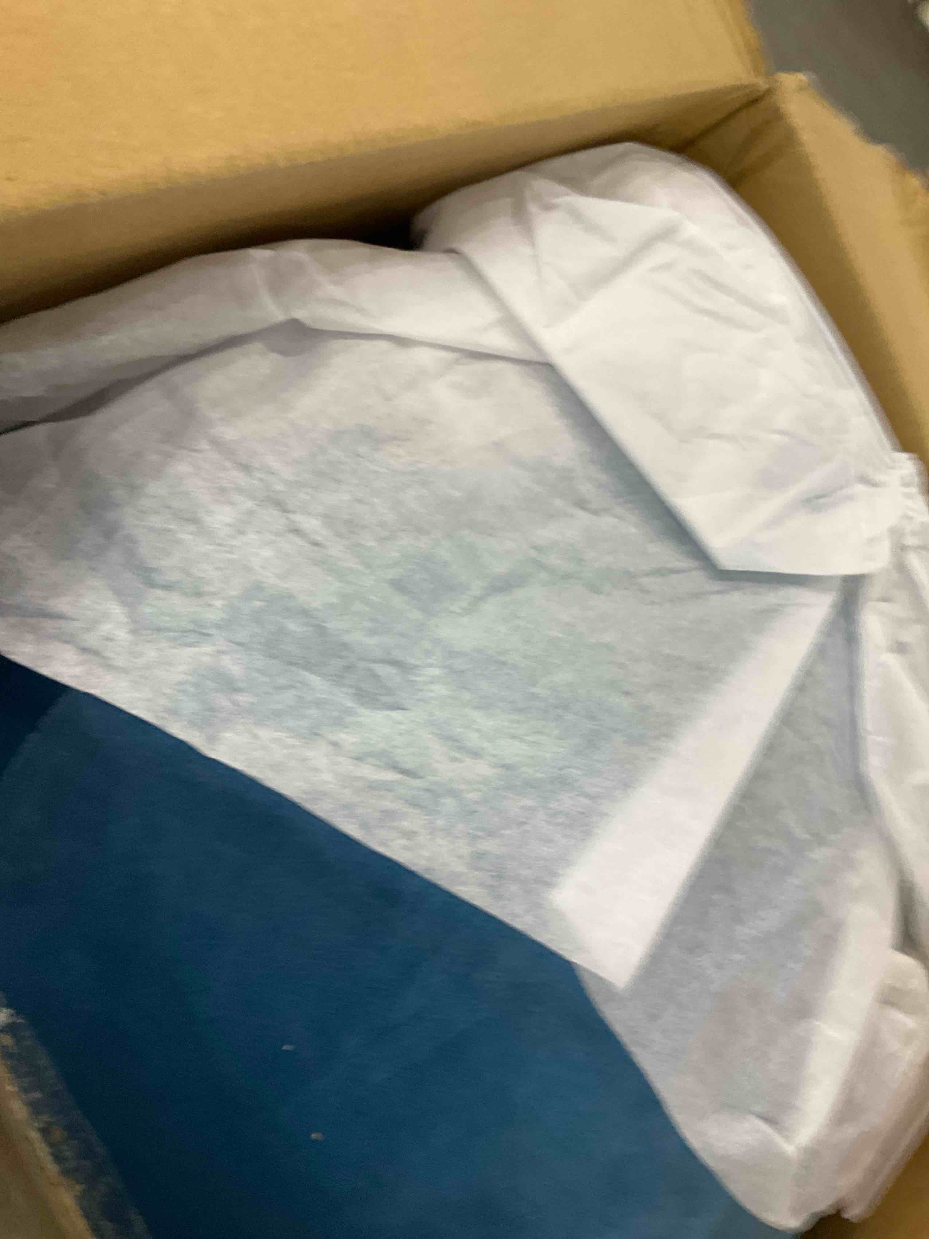 https://s3.amazonaws.com/lotting-images-prod/BargainHunt/EXS01627052_1722602991300.jpeg