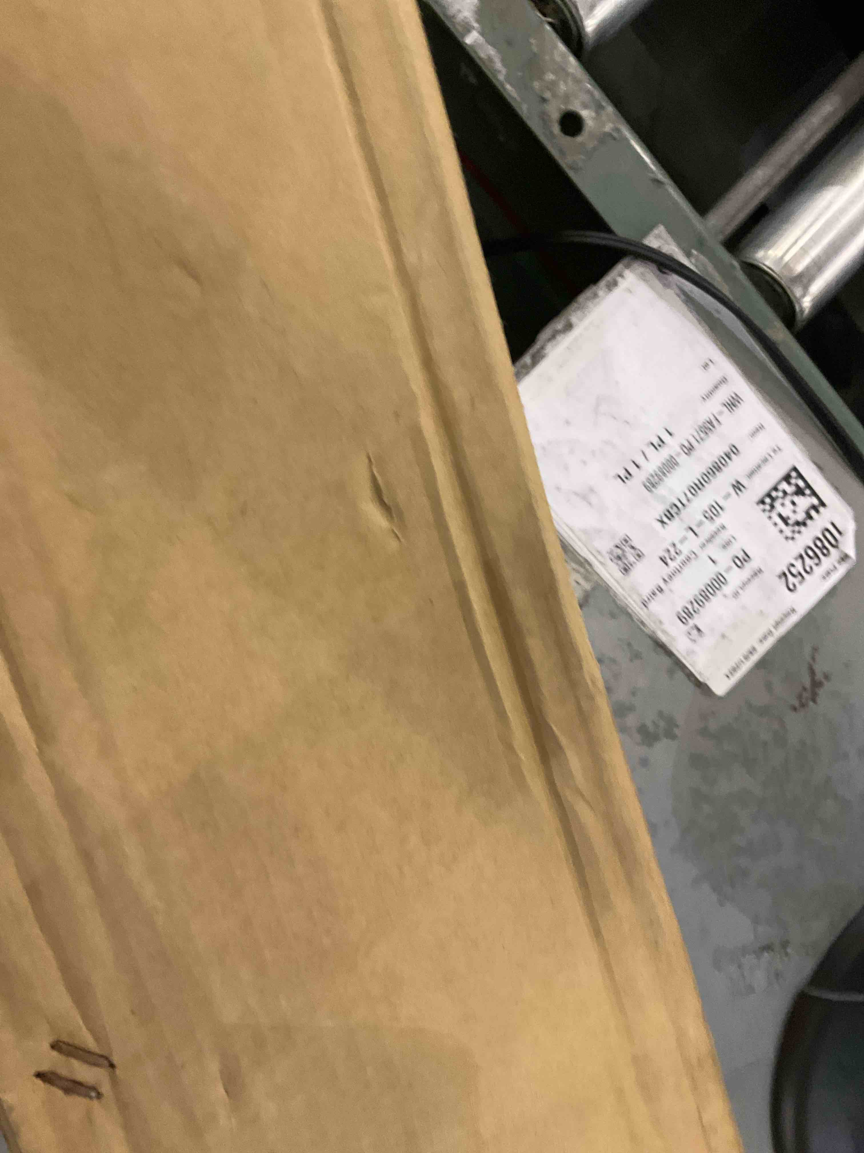 https://s3.amazonaws.com/lotting-images-prod/BargainHunt/EXS01627065_1722607019748.jpeg
