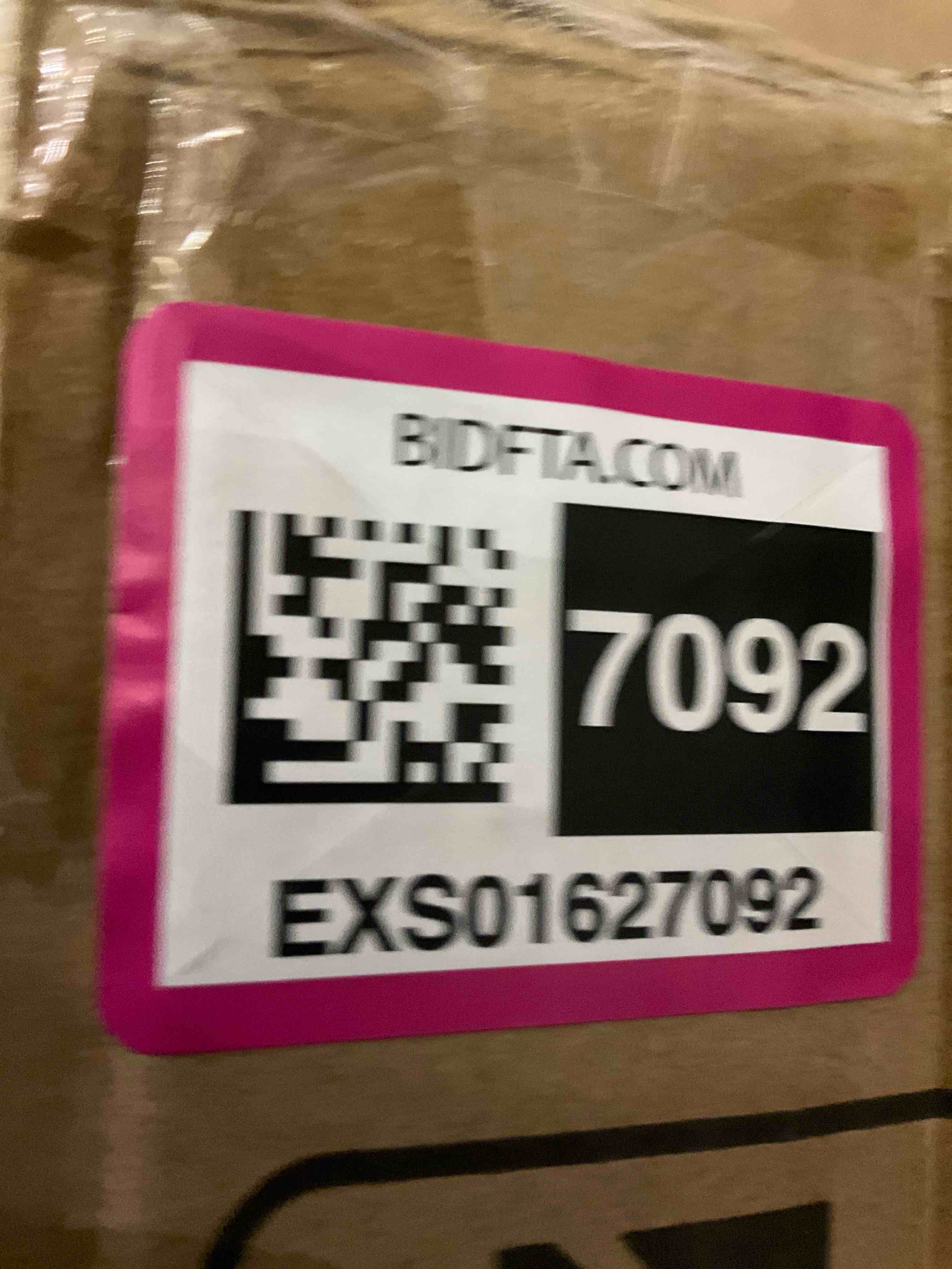 https://s3.amazonaws.com/lotting-images-prod/BargainHunt/EXS01627092_1723043836510.jpeg
