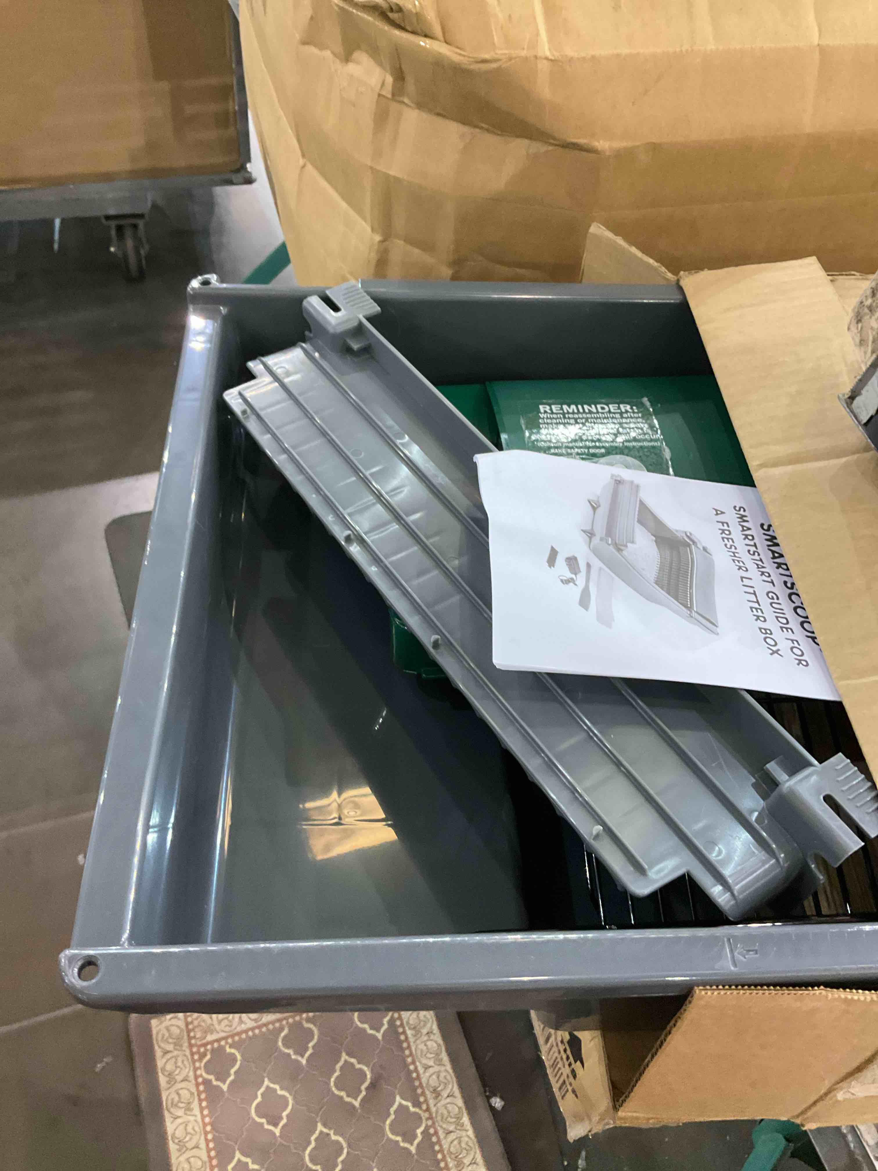 Pet Zone Semi Automatic Cat Litter Box Self Cleaning - Smart Scoop Cat Litter Box with Bags & Carbon Filter for Up to Two Cats 6-16 Pounds, Color May Vary (Black/Green)