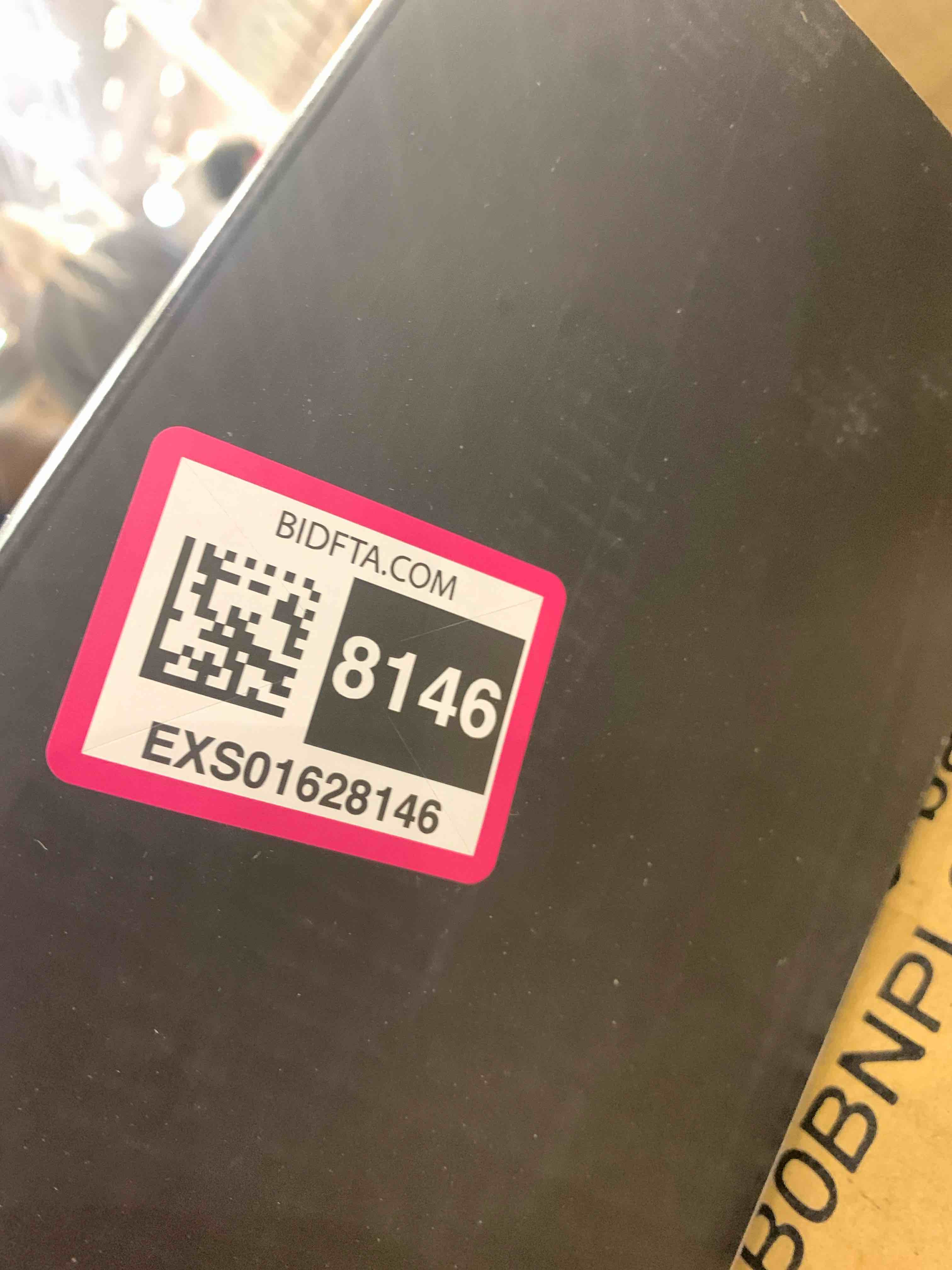https://s3.amazonaws.com/lotting-images-prod/BargainHunt/EXS01628146_1722860502785.jpeg