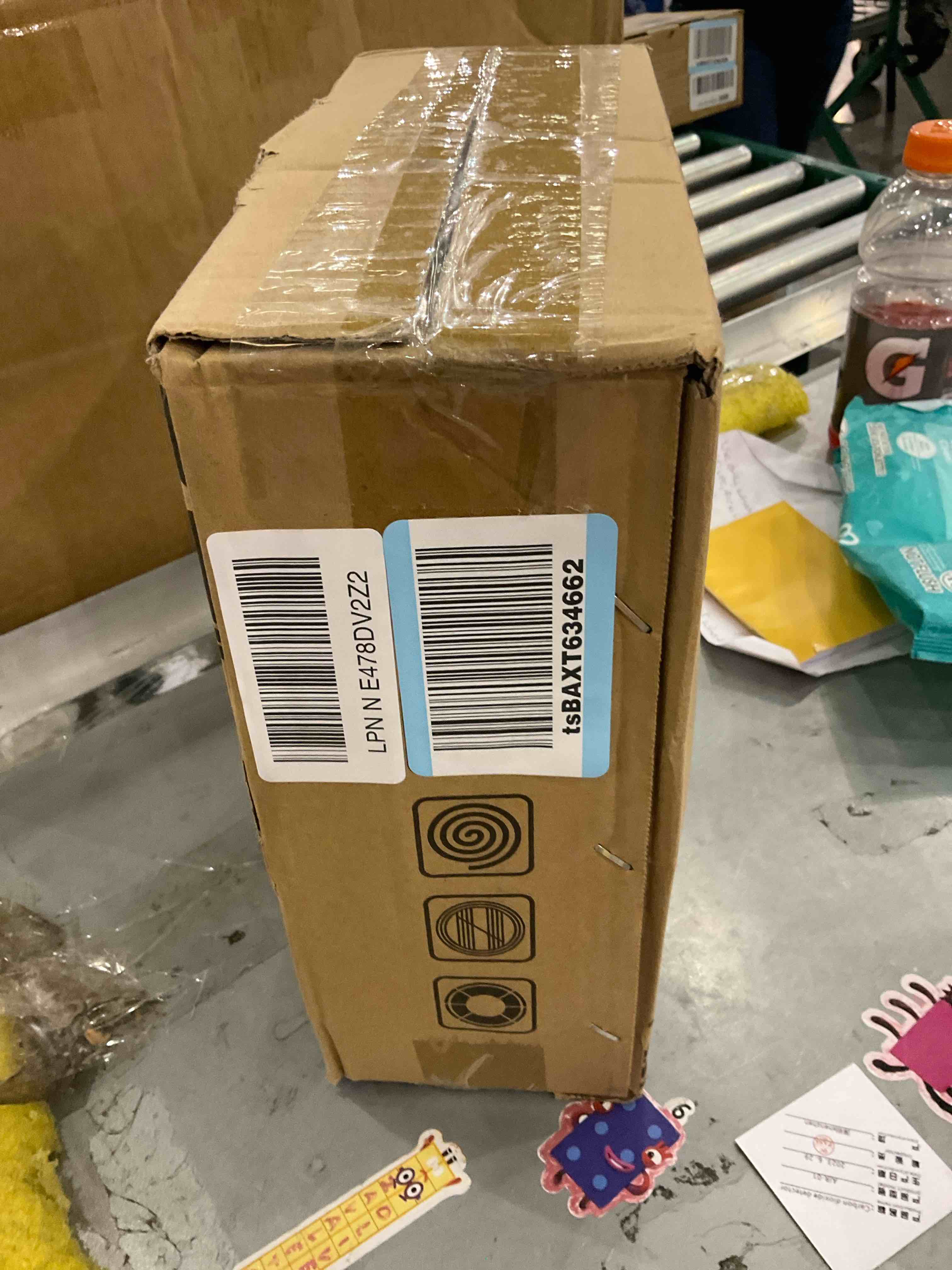 https://s3.amazonaws.com/lotting-images-prod/BargainHunt/EXS01629496_1722966787693.jpeg