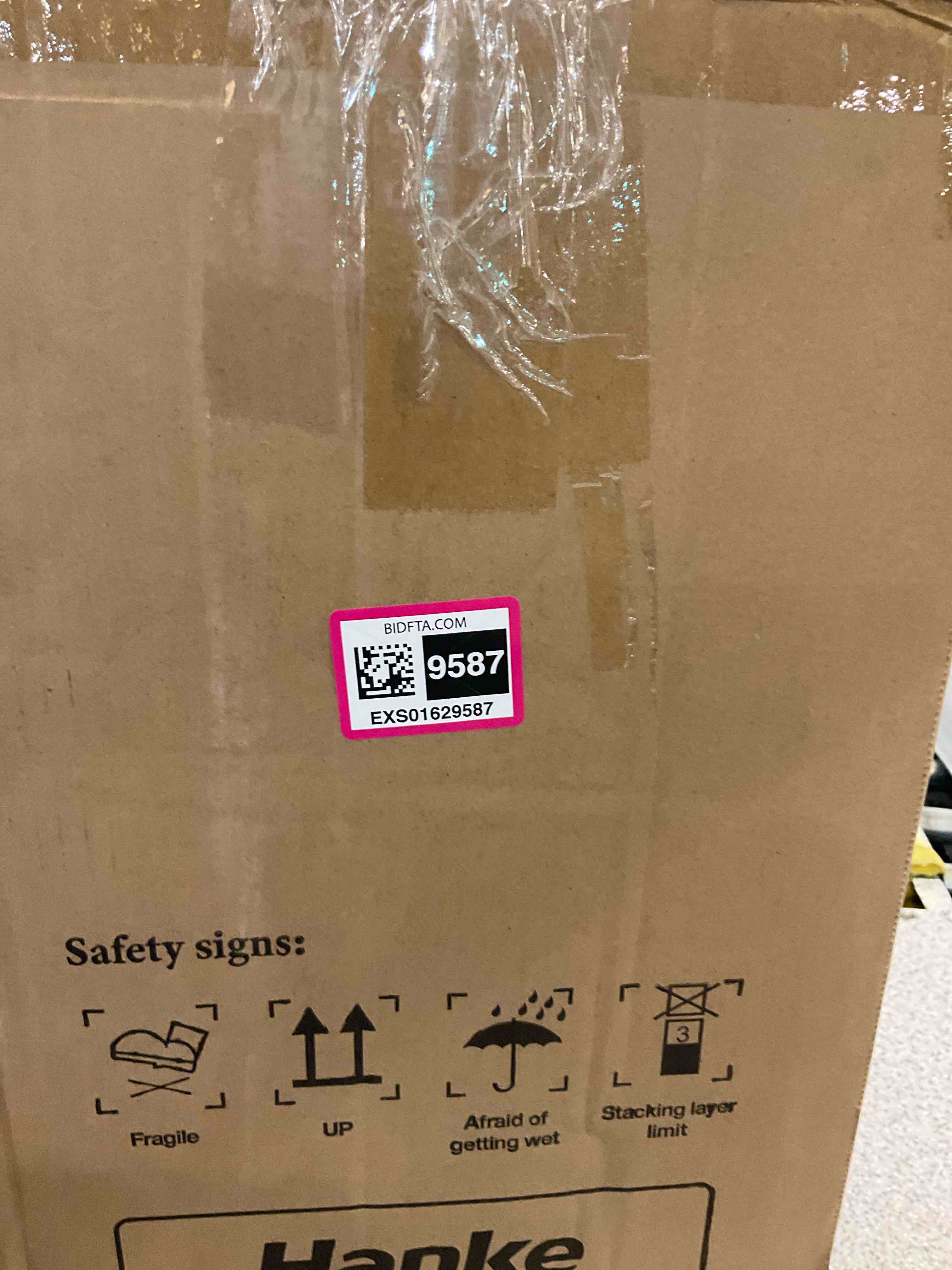 https://s3.amazonaws.com/lotting-images-prod/BargainHunt/EXS01629587_1722962560103.jpeg