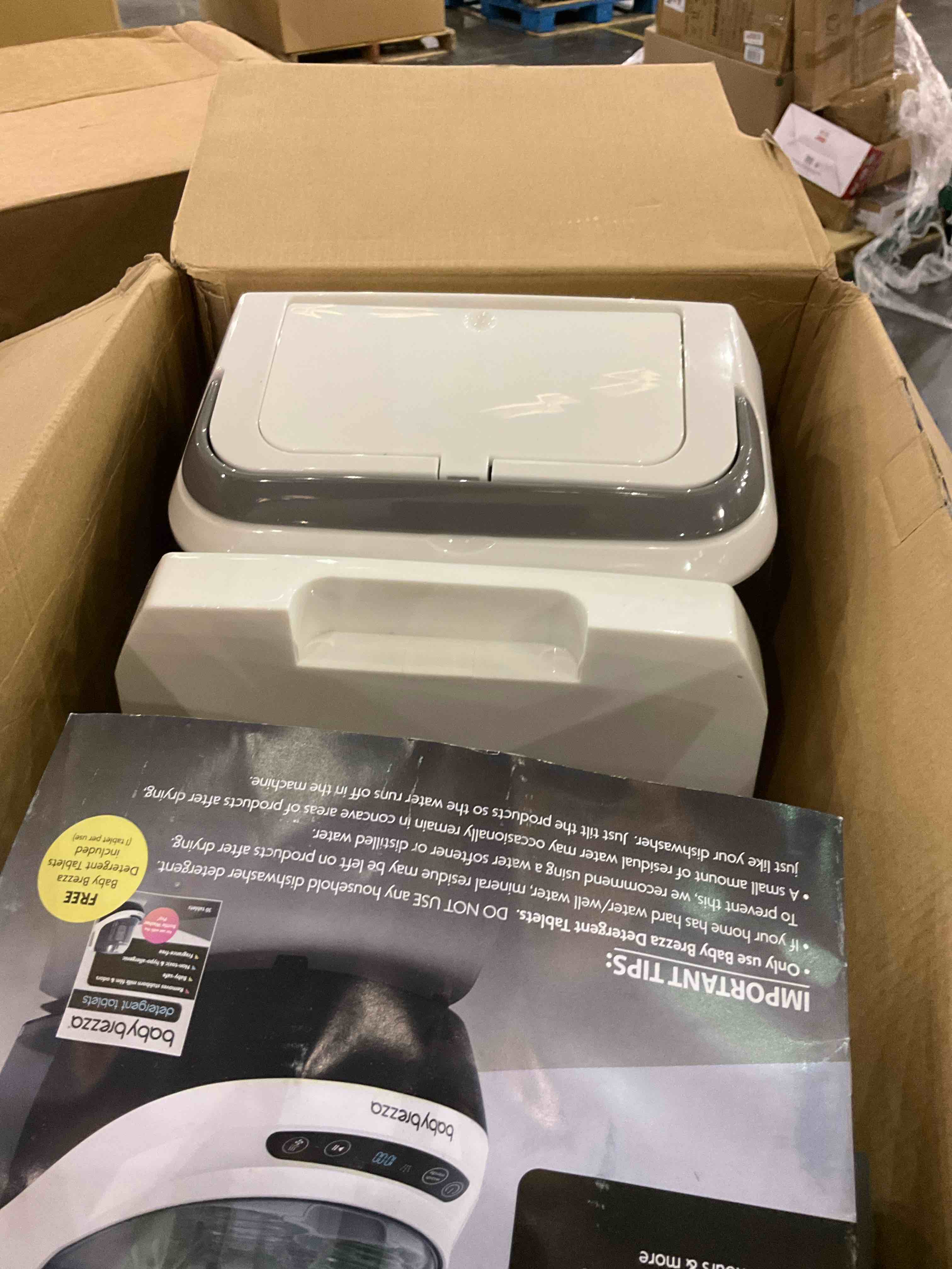 https://s3.amazonaws.com/lotting-images-prod/BargainHunt/EXS01629787_1723050684167.jpeg